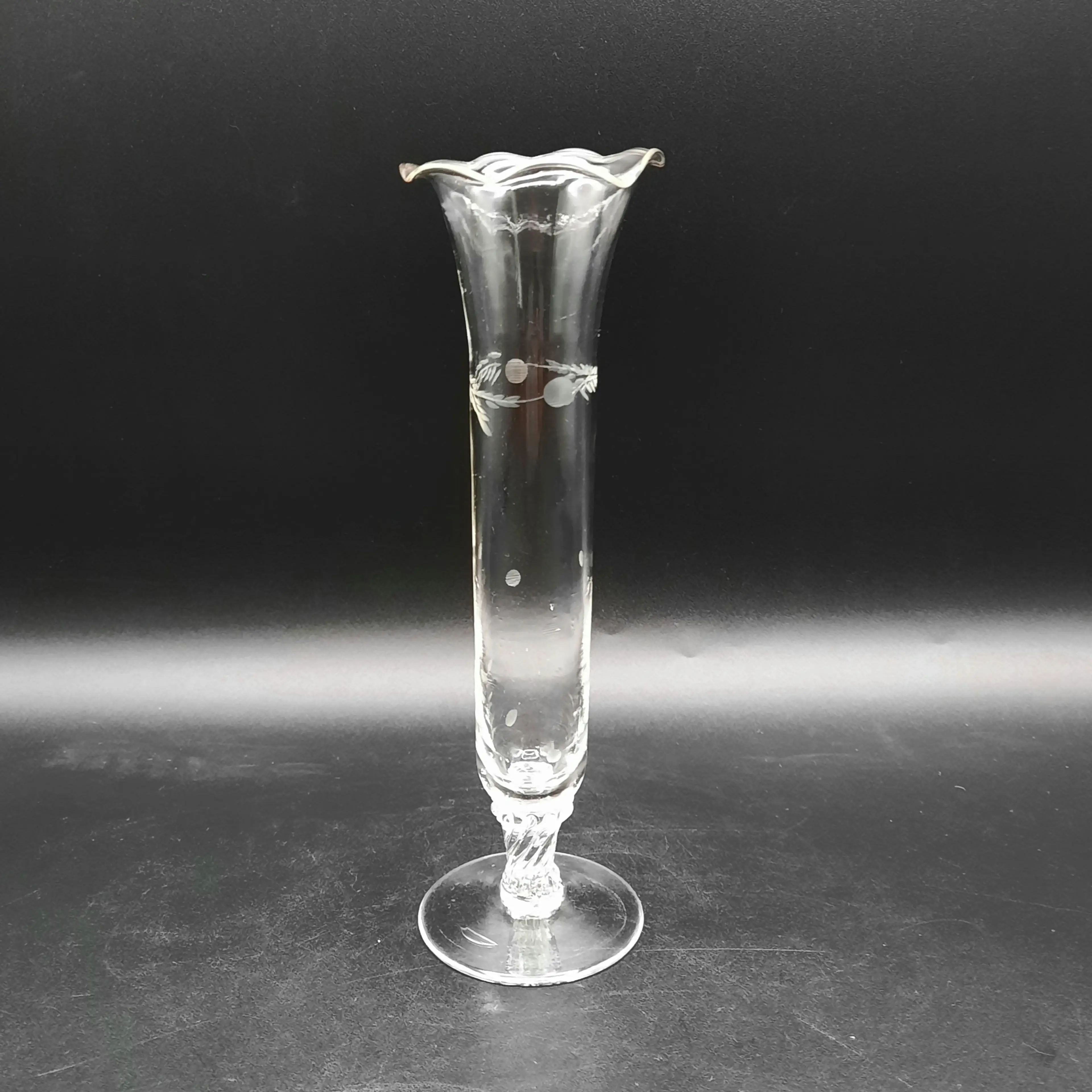 Image 4 of 9