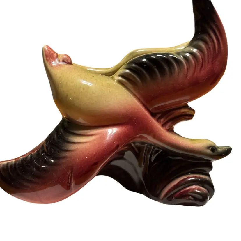 Hull Bird Wall Pocket 5”