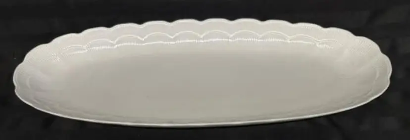 Kaiser Romantica 18" Porcelain Platter