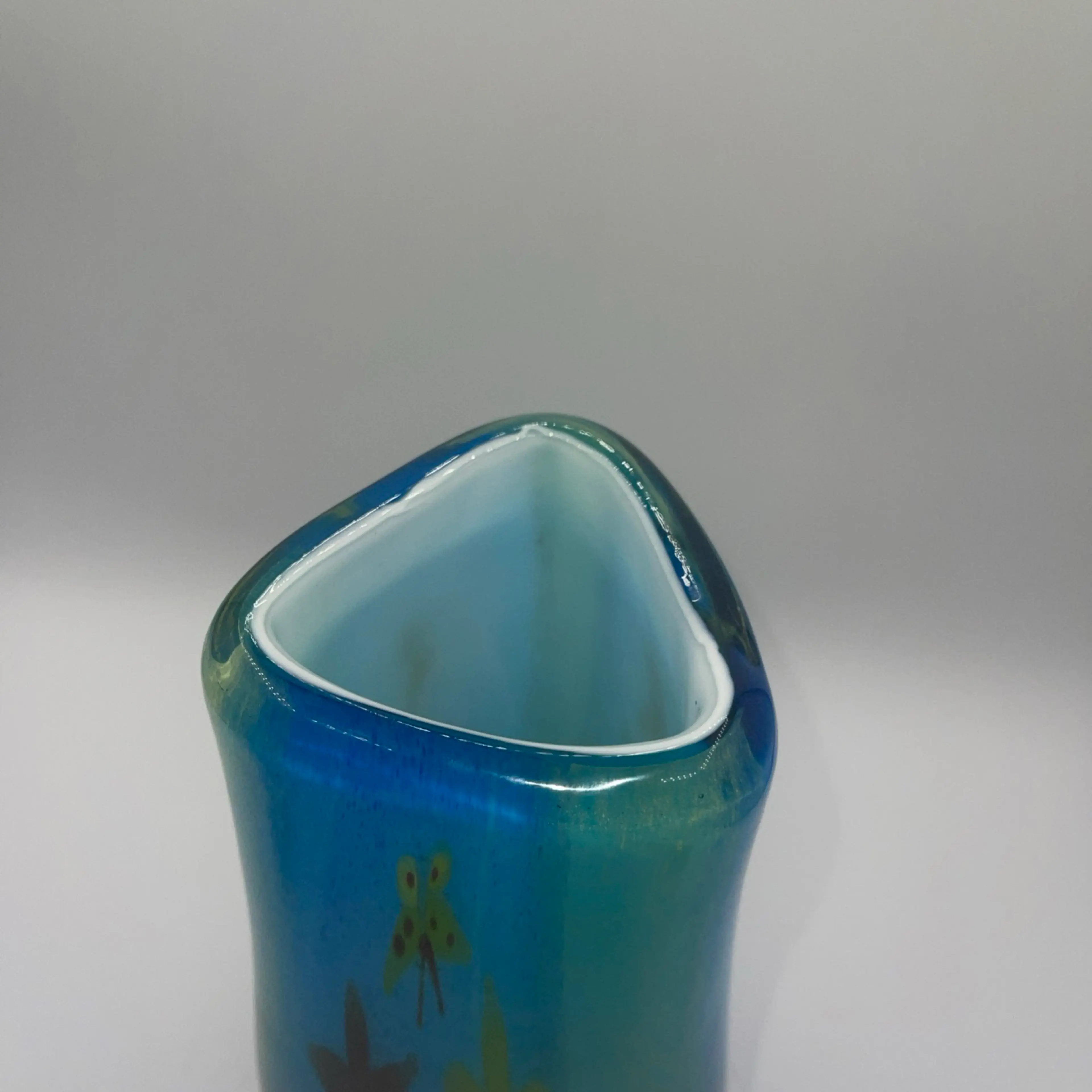 Image 4 of 9