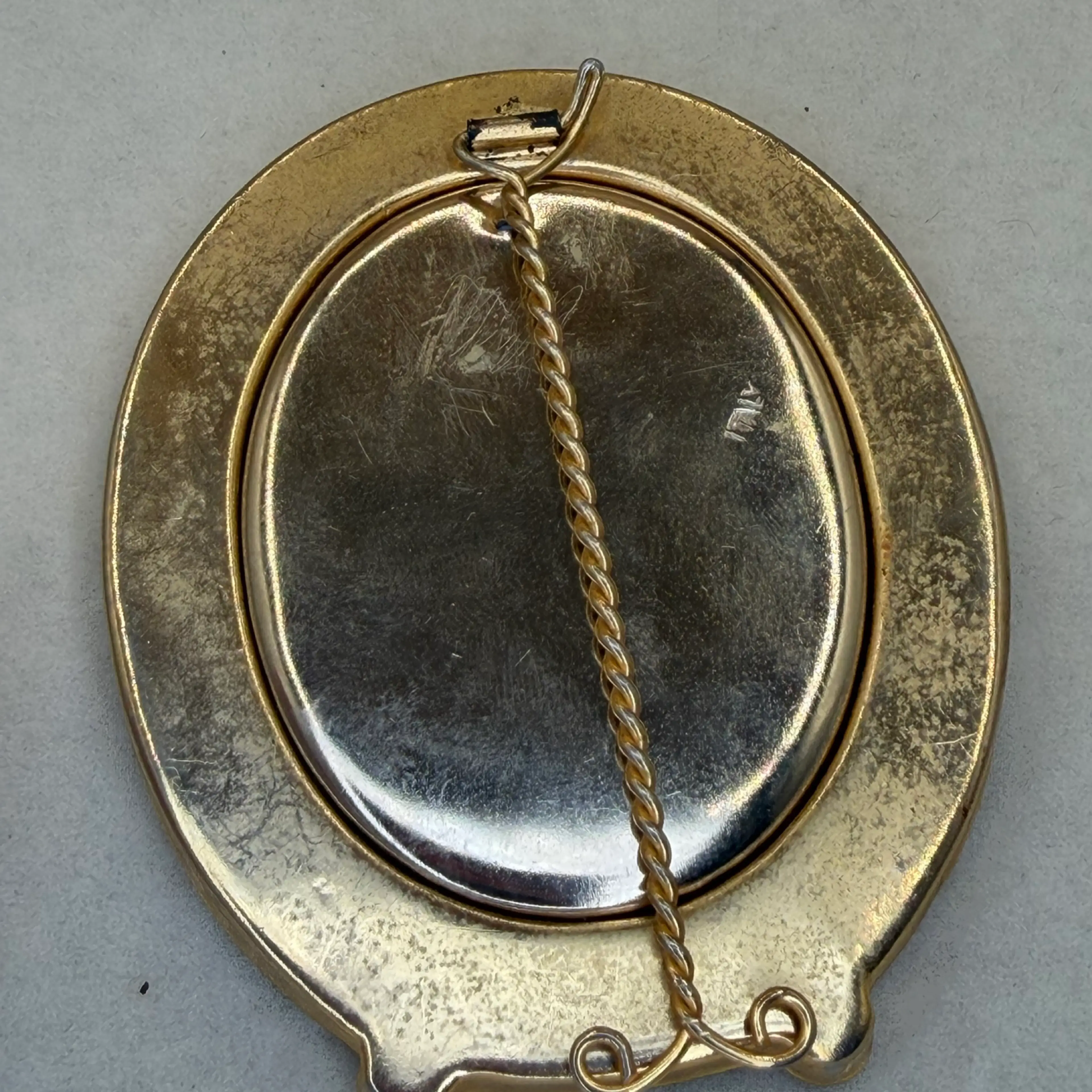 Image 3 of 3