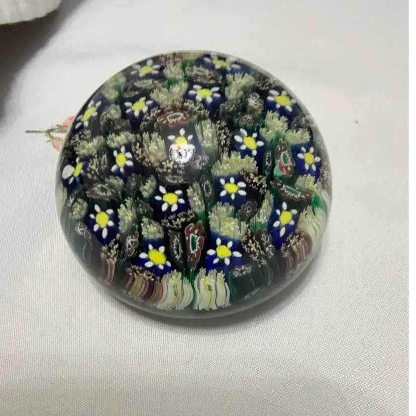 🐞Vtg Murano Millefiori Art Glass Paperweight – Blue & Green Concentric Floral Canes 2 1/4x1.5”