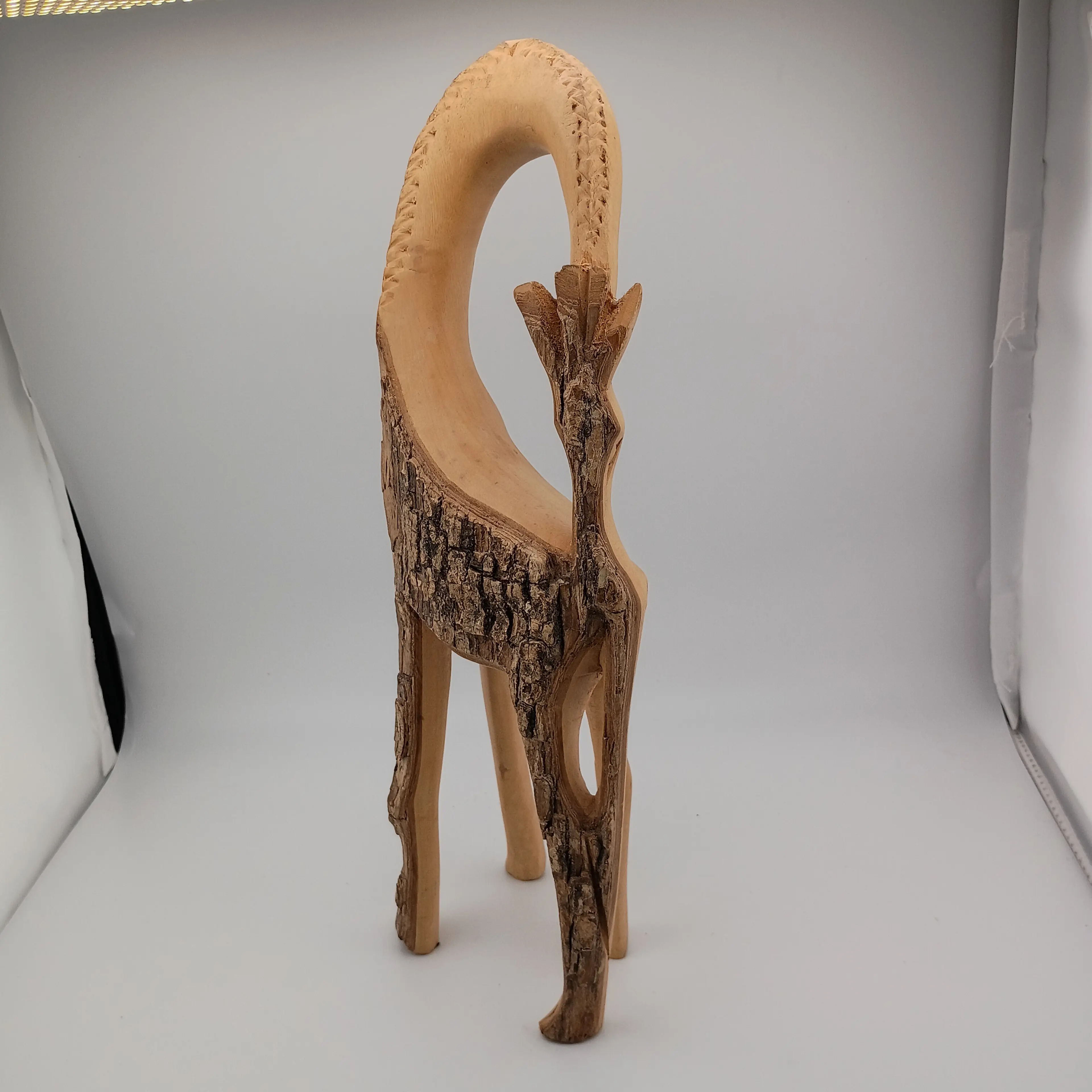 Image 2 of 6