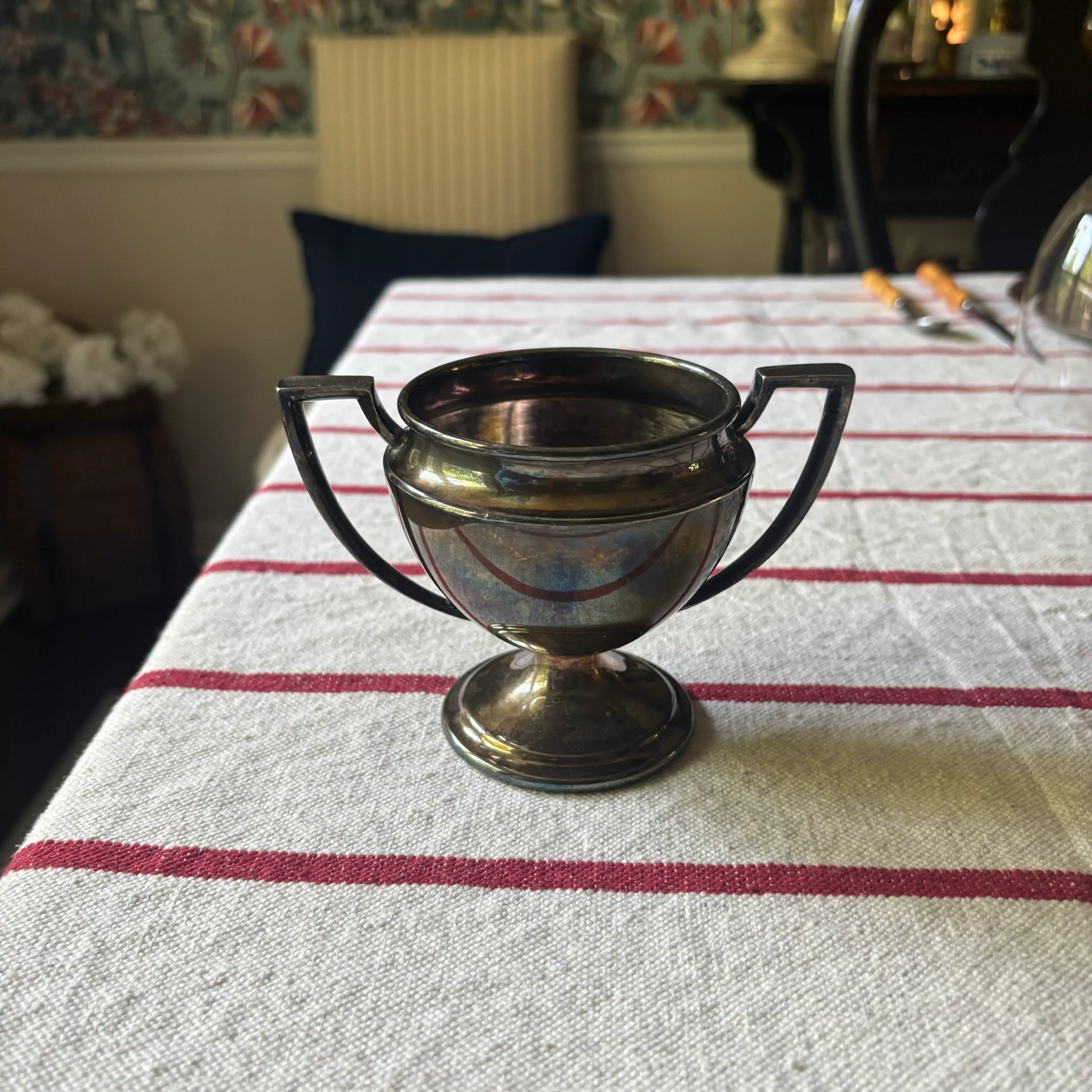 Image 2 of 3