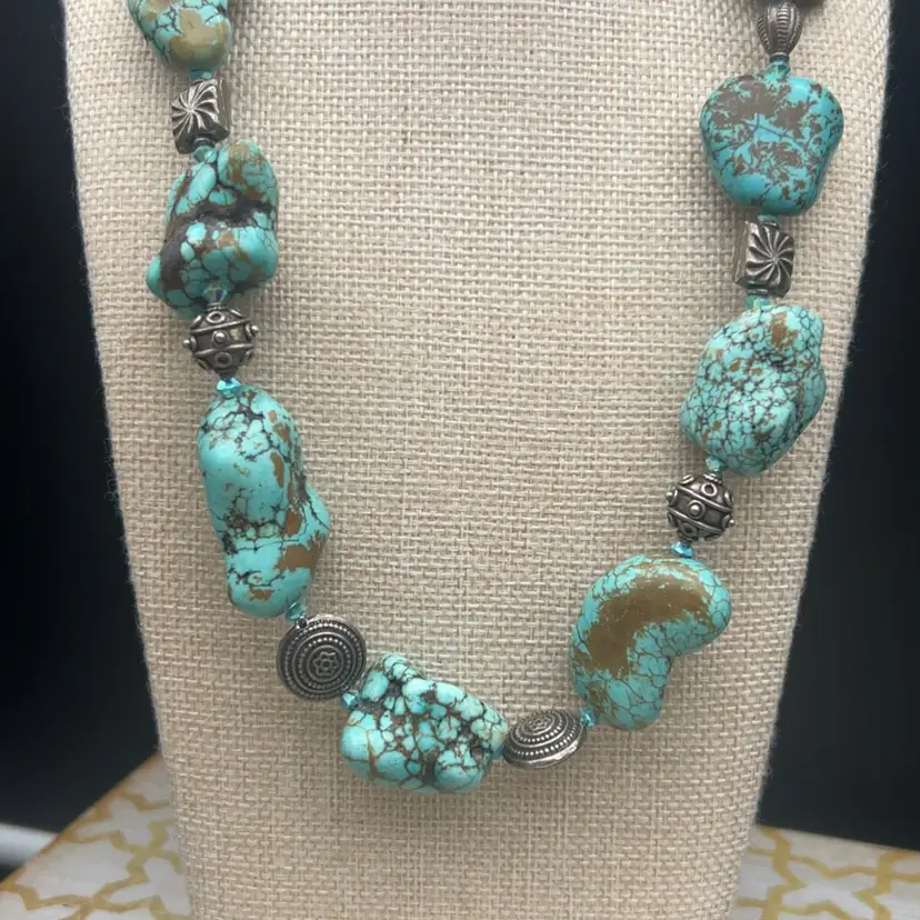 Artisan 20” Turquoise-Colored Stone Nugget Statement Necklace Silver-Tone Beads Southwestern Style