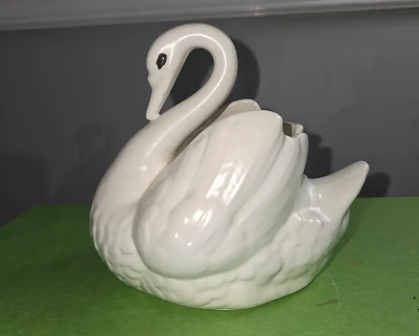 Vintage Swan Trinket Dish
