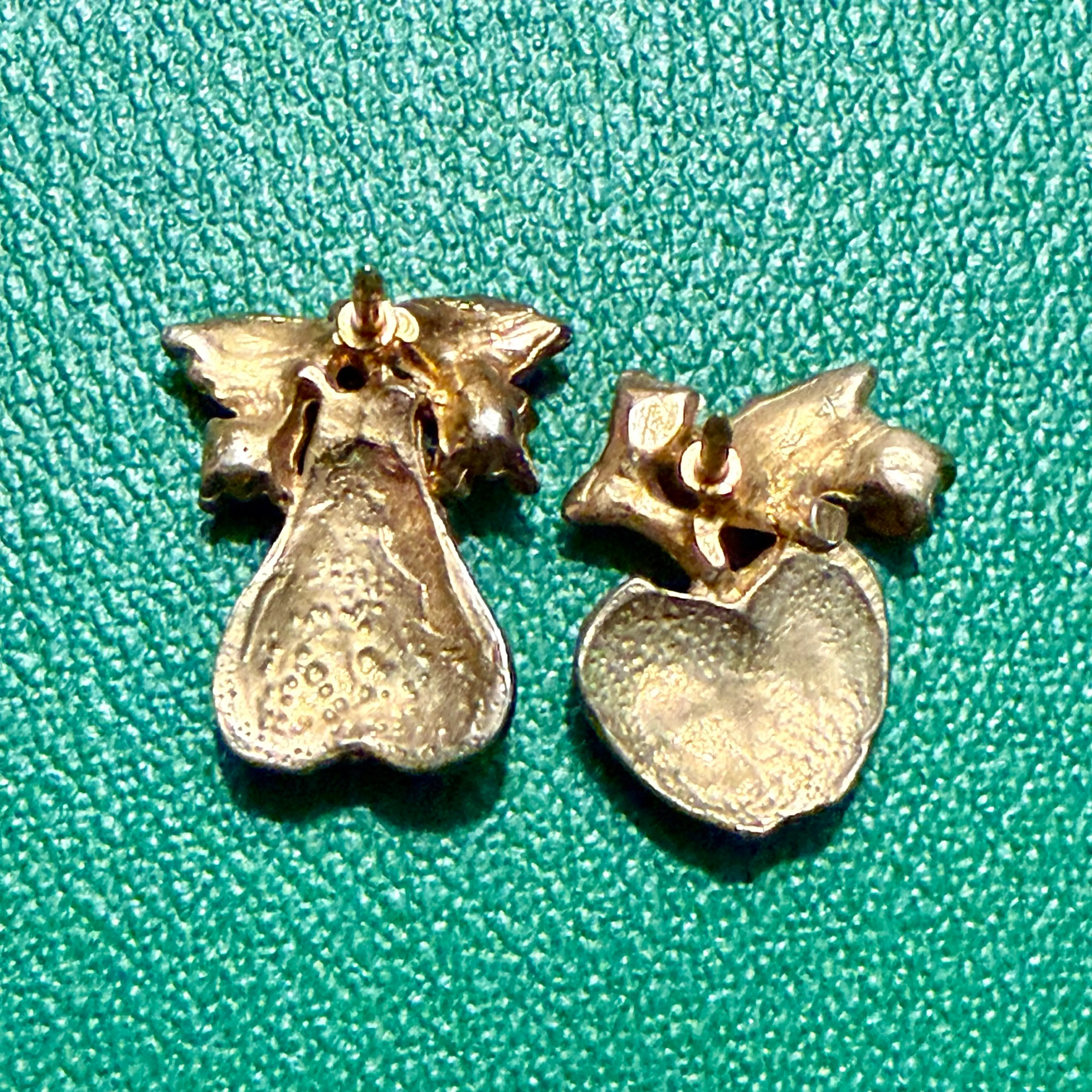 Image 2 of 7