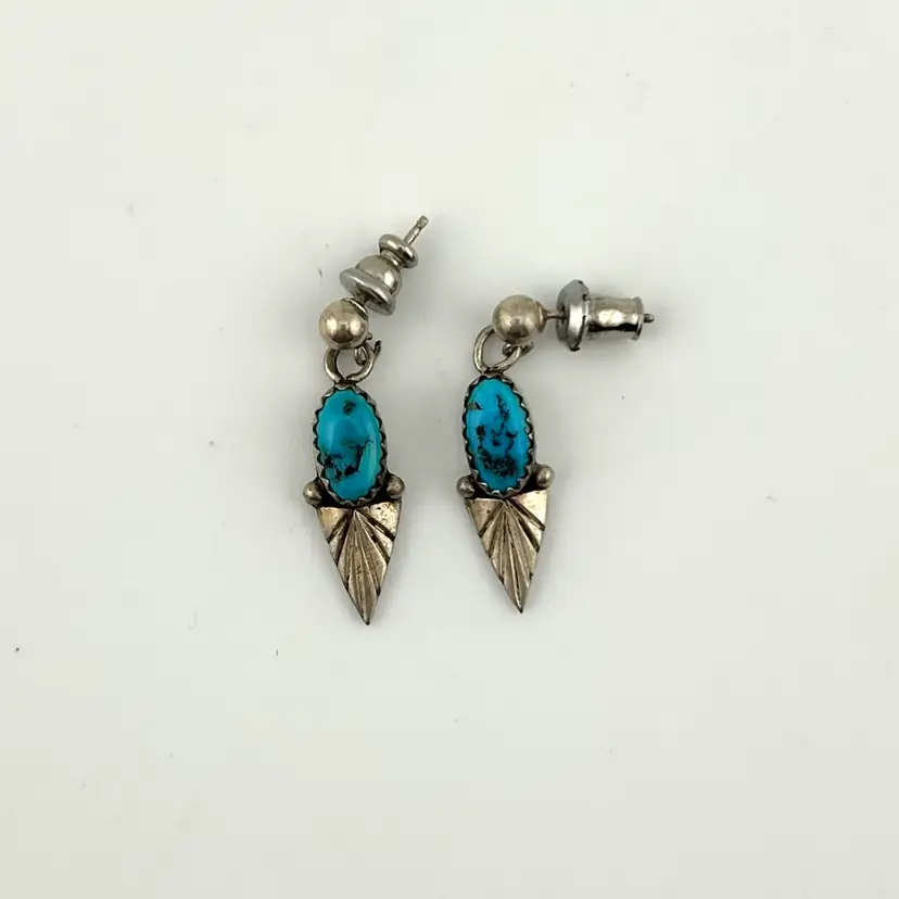 Vintage Sterling Silver Turquoise Native American Arrowhead Pierced Earrings