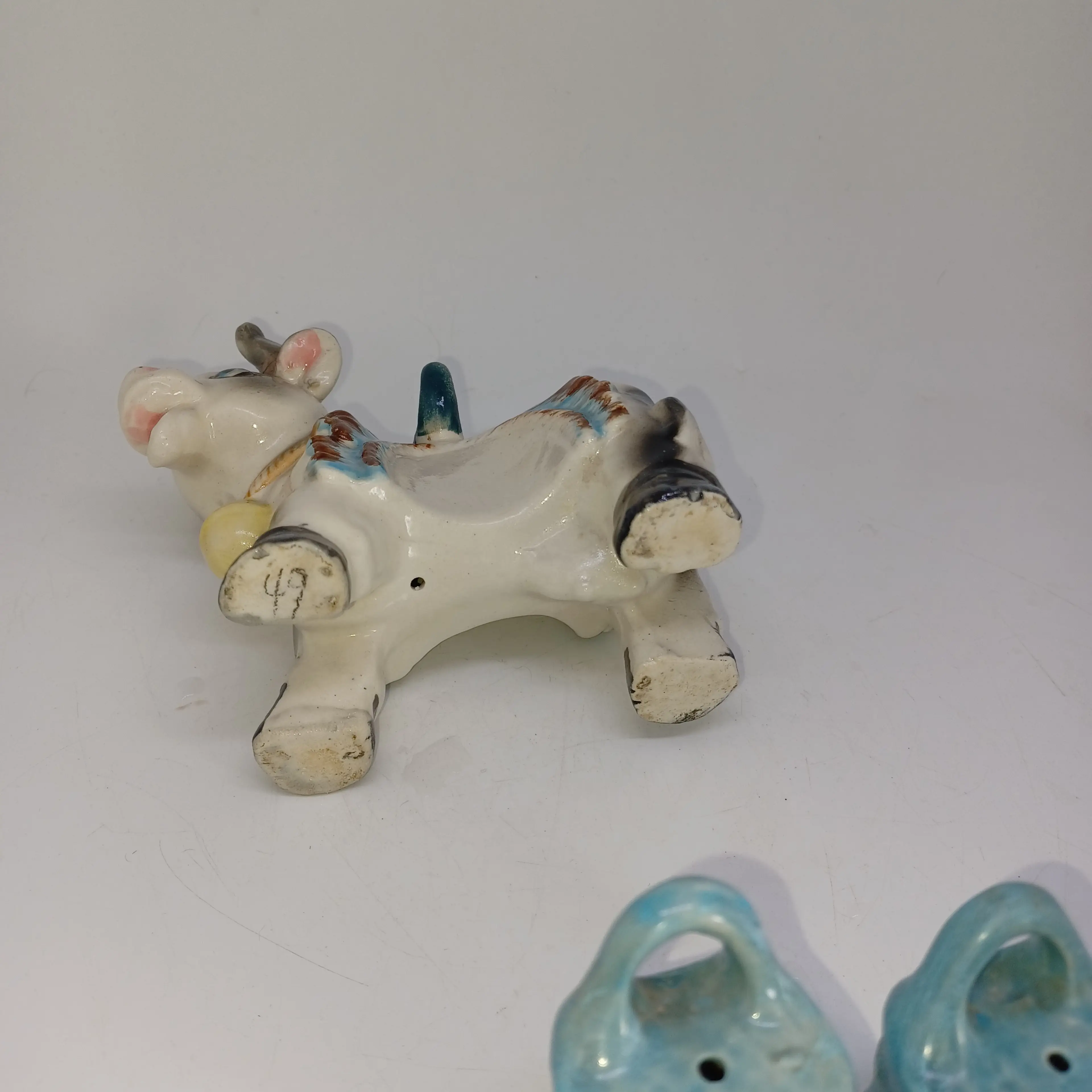 Image 2 of 8