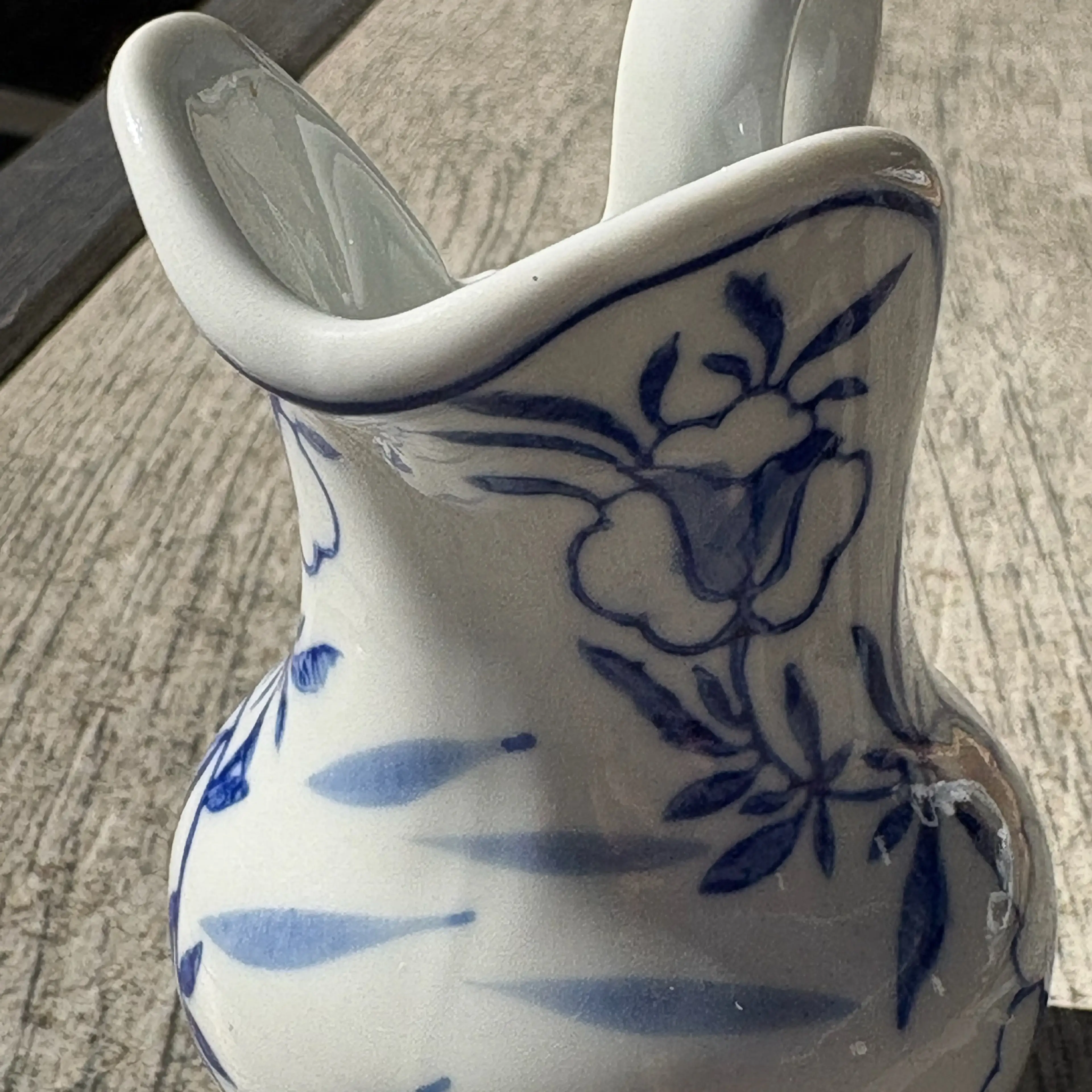 Image 3 of 6
