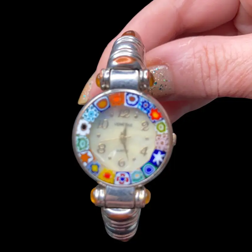 Working Venetiae Quartz Cuff Watch! New Battery July 2026!