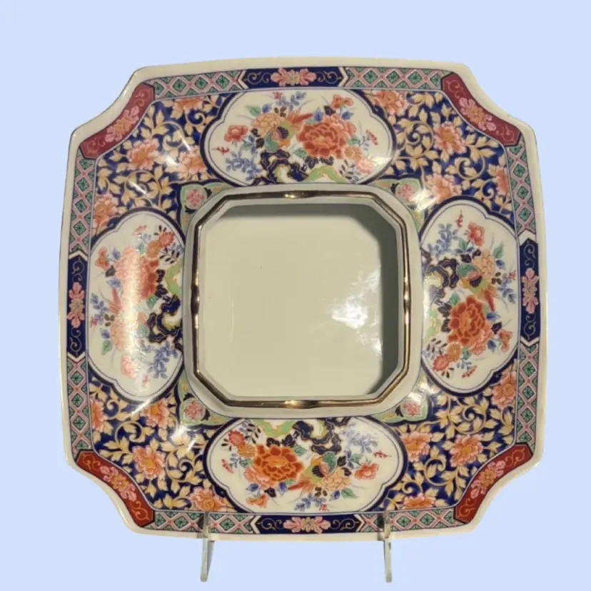 #005-  10” Vintage Imari Ashtray Japanese Hand-Painted Porcelain Flower Bird Traditional Red Blue Gold Color