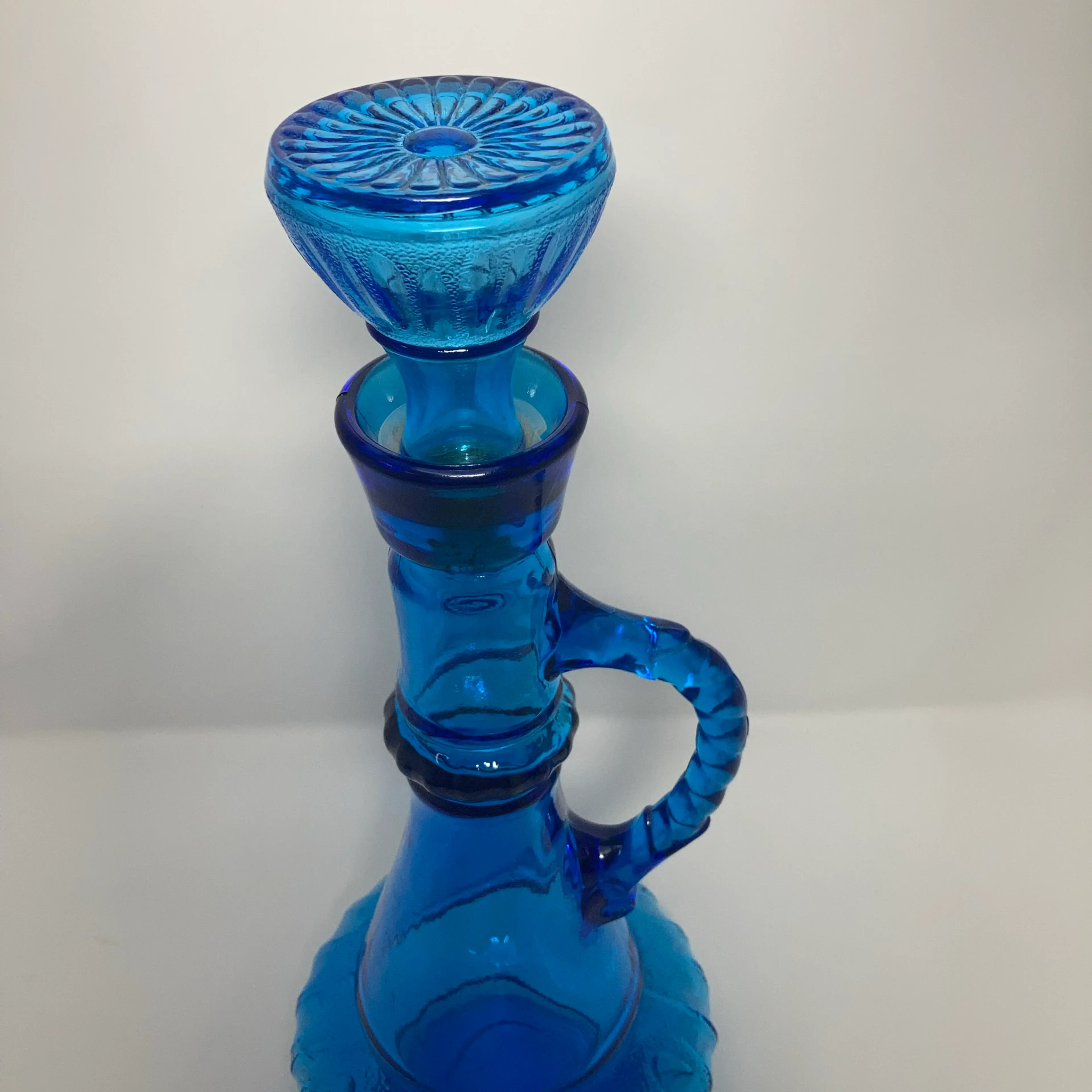 Image 2 of 20