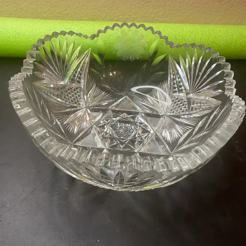 1890 Ornate American Brilliant Cut Glass Hobstar pattern 8.5” Serving Bowl