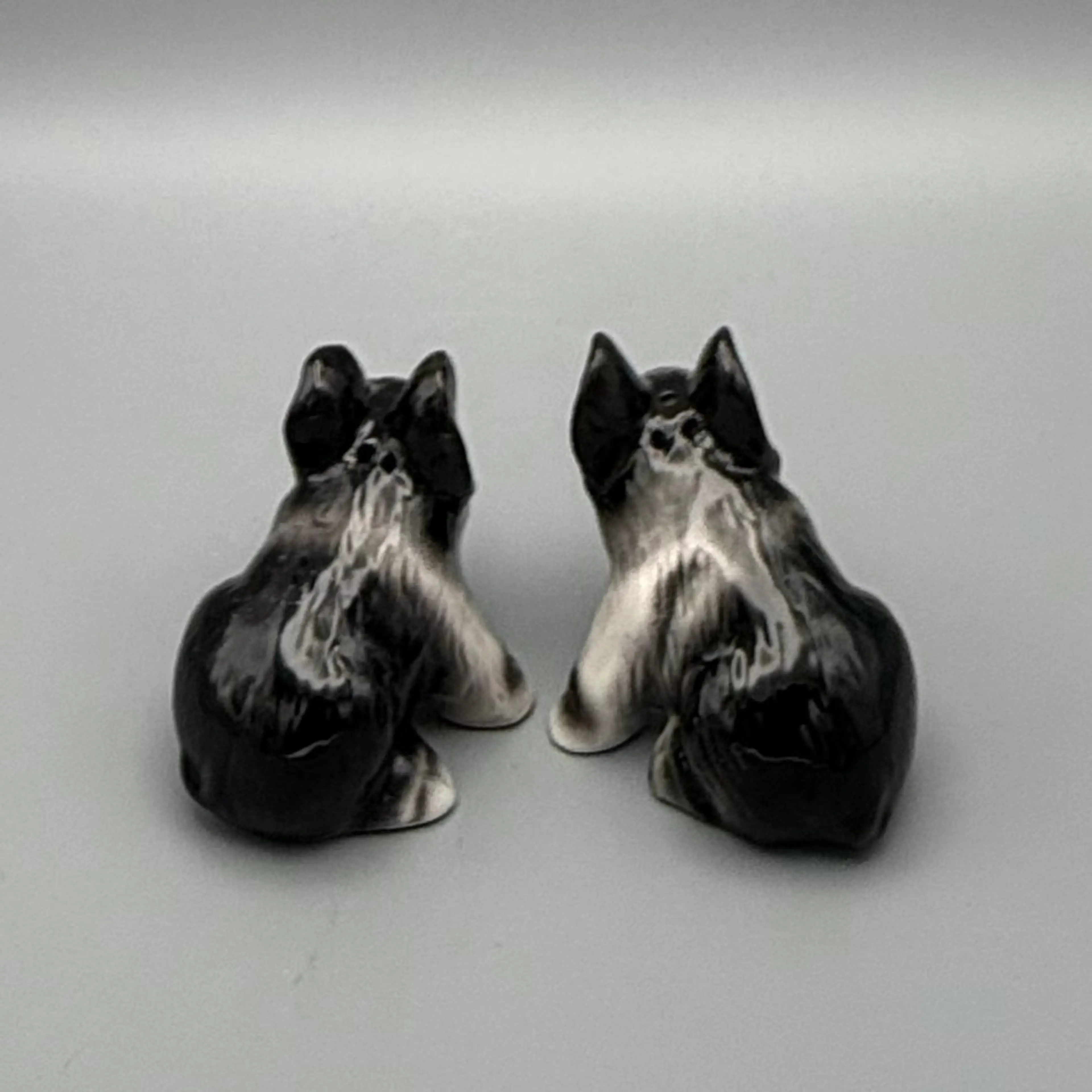 Image 3 of 6