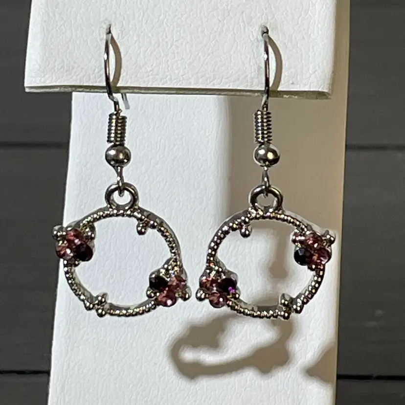 @@ Silver Tone And Purple Glass Dangle Earrings 1.25 Inch