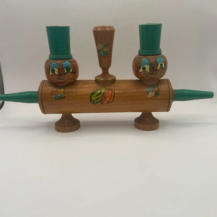 Vintage Rolling Pin Salt N Pepper, Toothpick Set