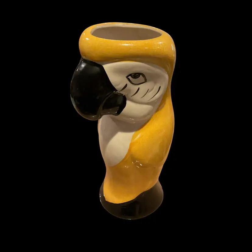 Planter - yellow parrot