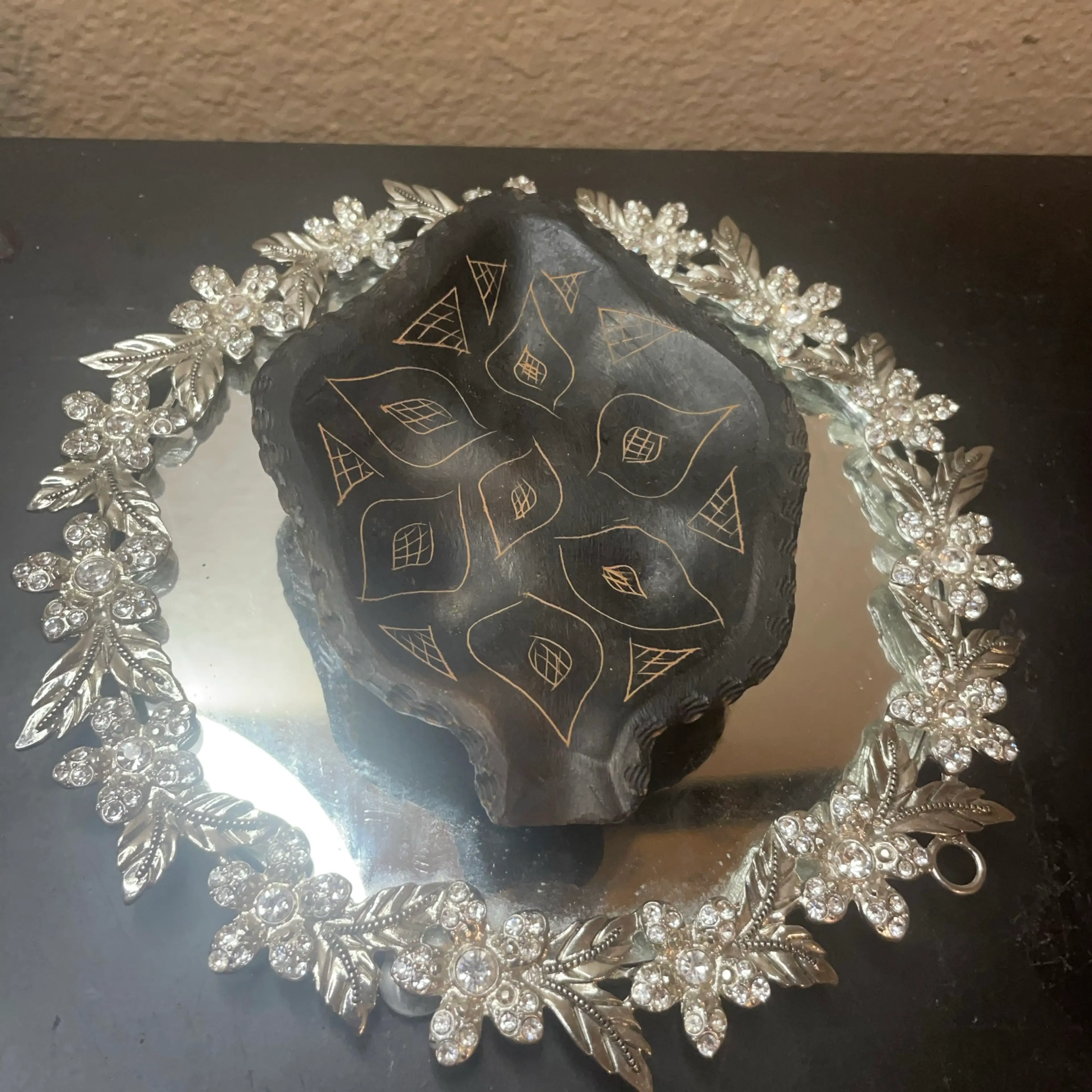 Image 3 of 6