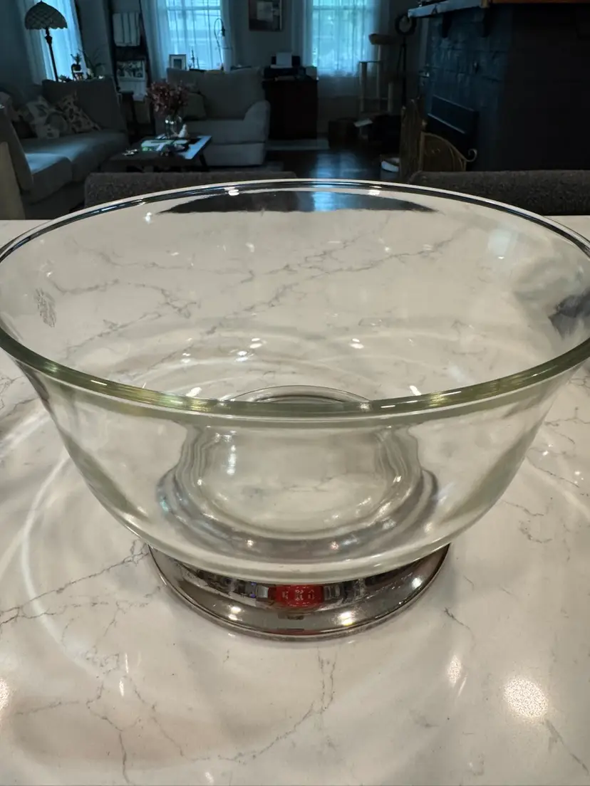 🪹Large Glass Serving Bowl With Silver Plate Bottom