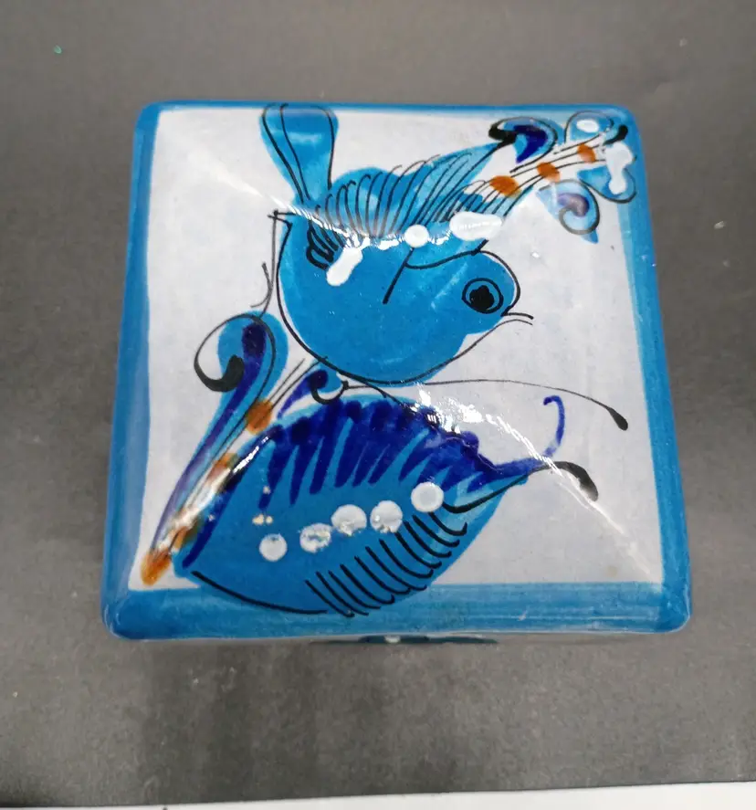 Tonala Mexico Art Pottery Blue and White Trinket Box with Bird Design on Lid.