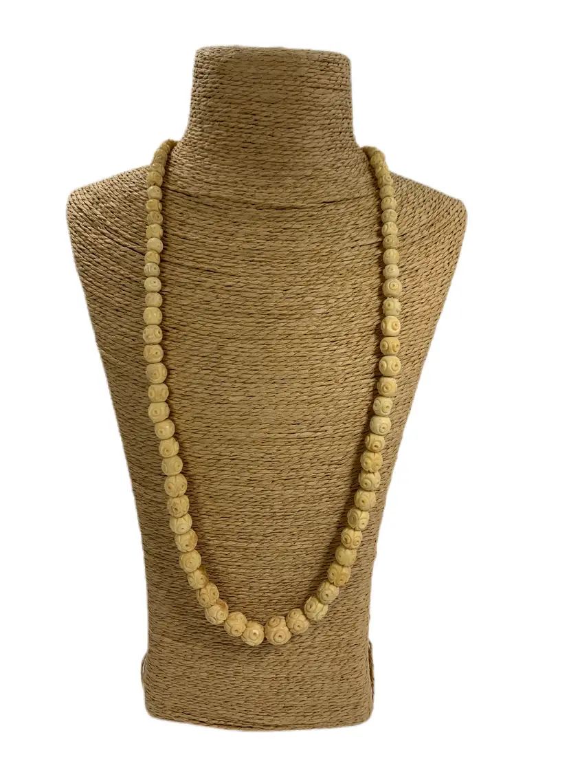Vintage Victorian Graduated Carved Bead Necklace Renaissance Cottage Coquette