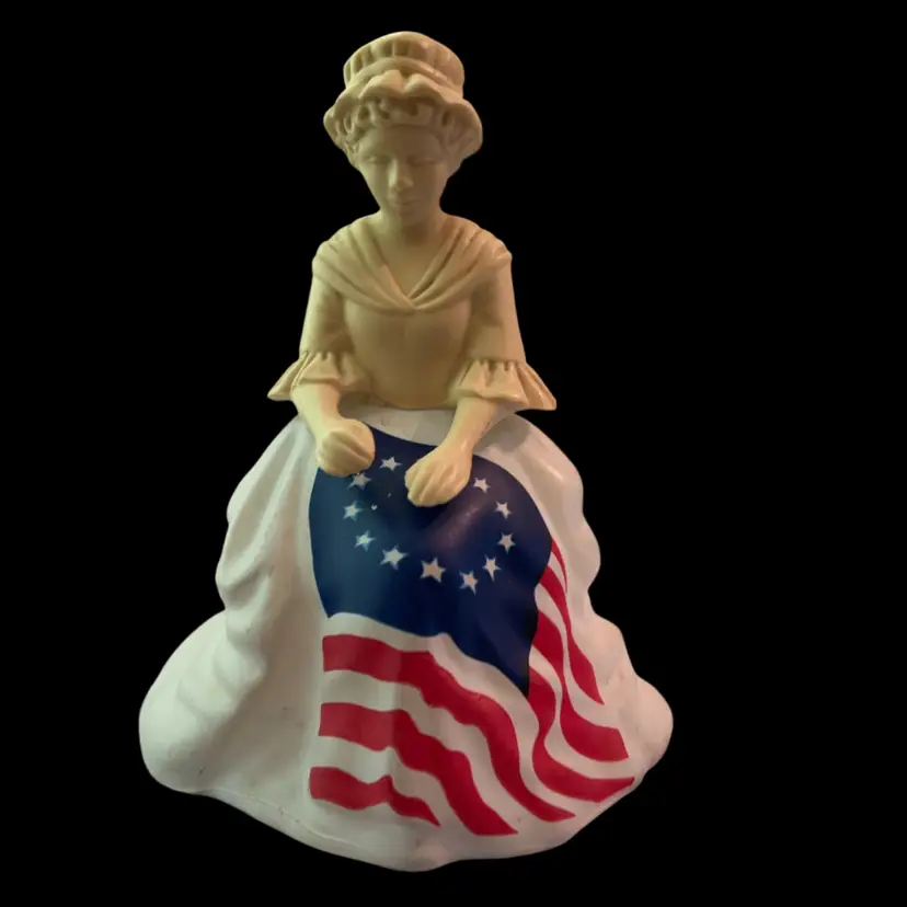 Vintage Avon Betsy Ross Figurine – American Flag Topaze Cologne Bottle- 5.5”H X 4”W