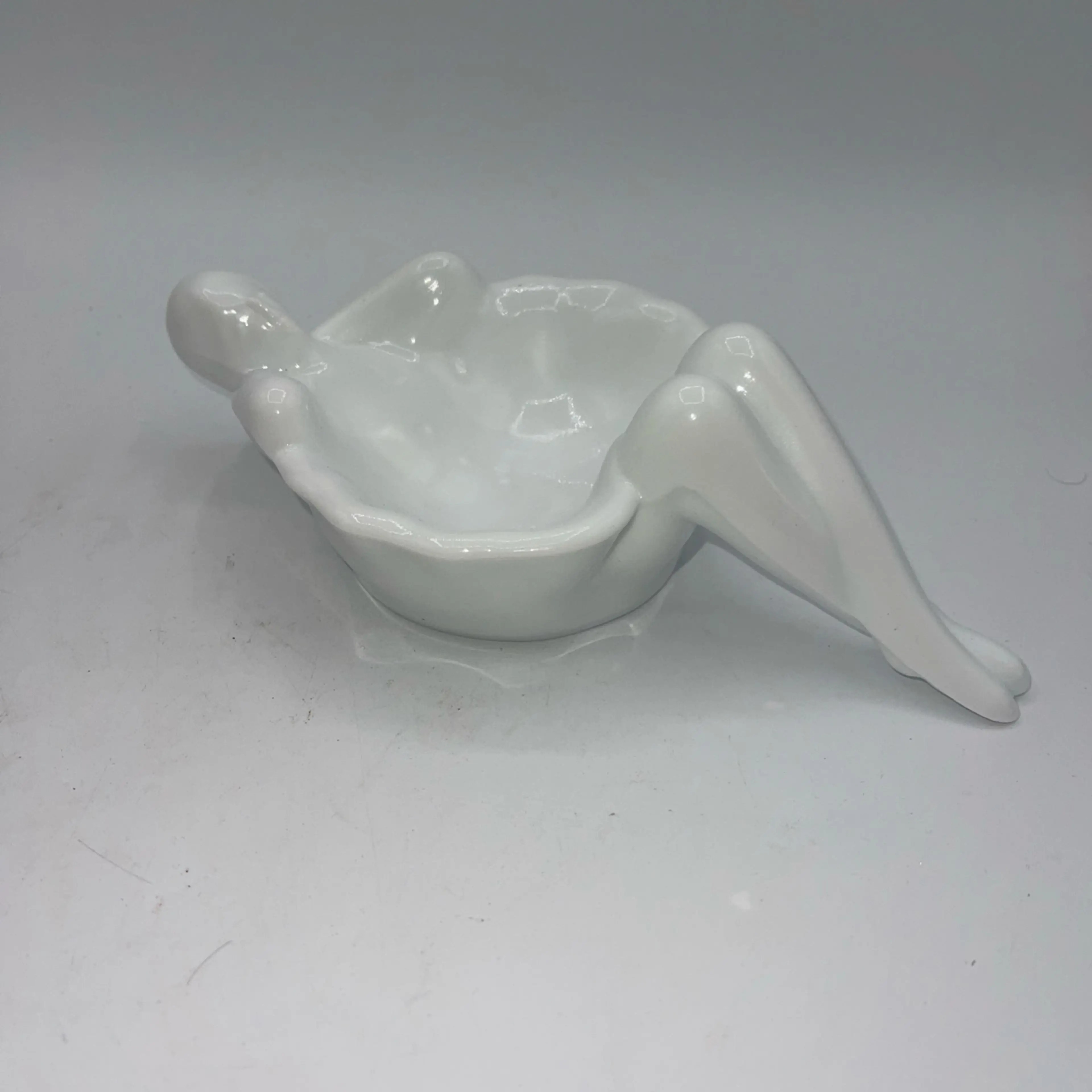 Image 2 of 7