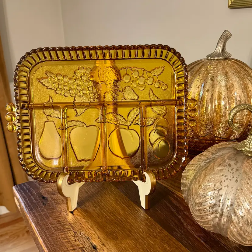 🎀 Vtg Sectioned Amber Glass Fruit Tray