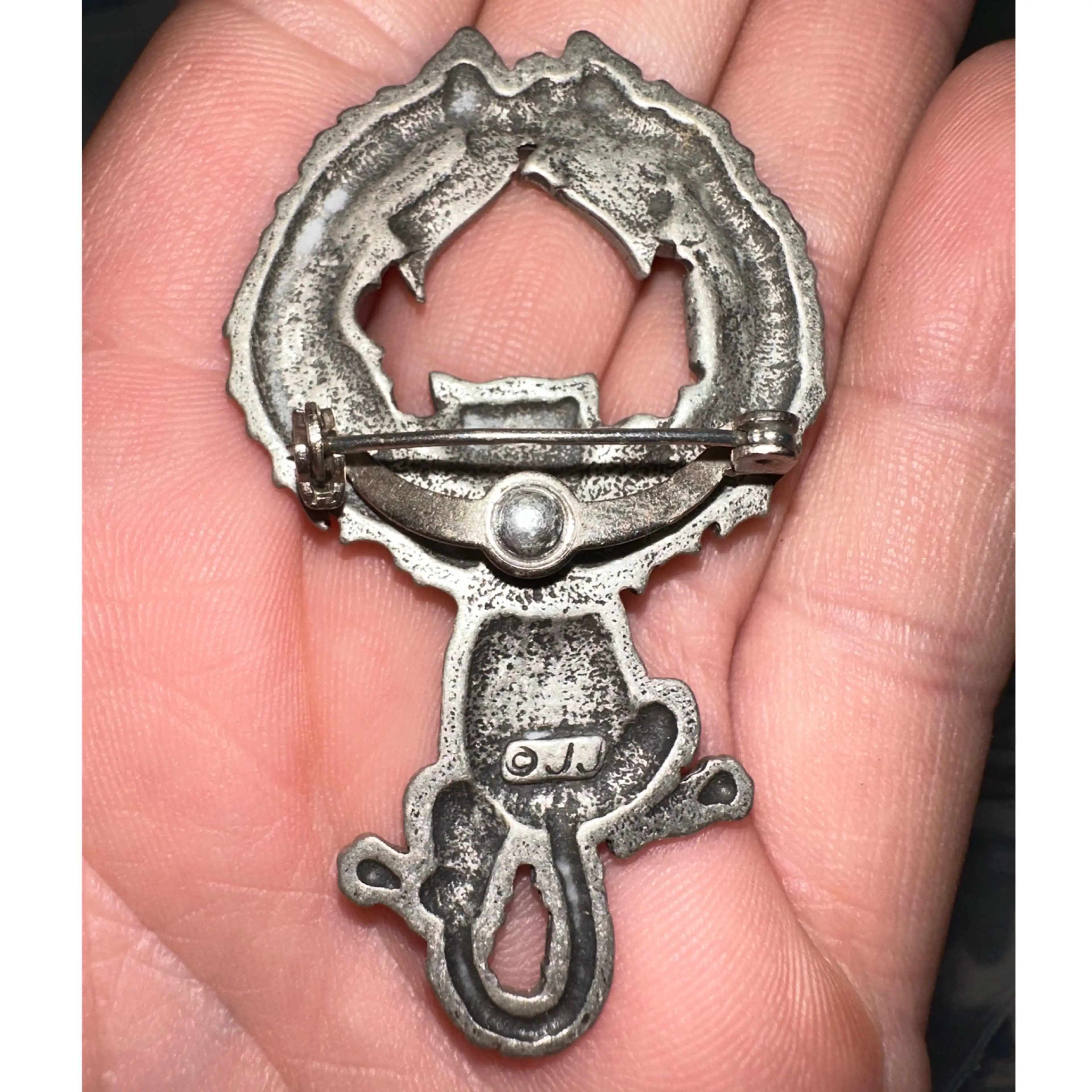 Image 2 of 2