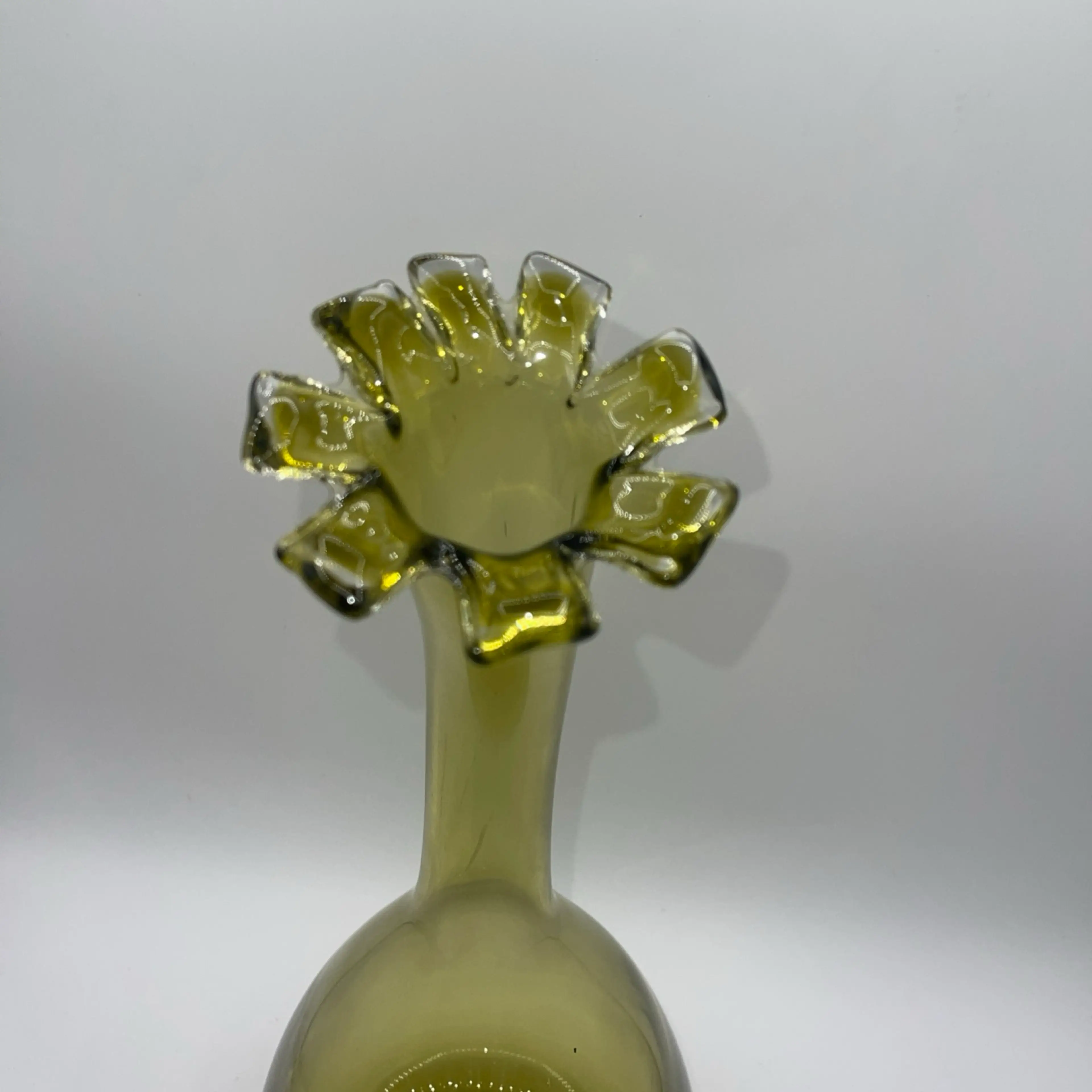 Image 4 of 12