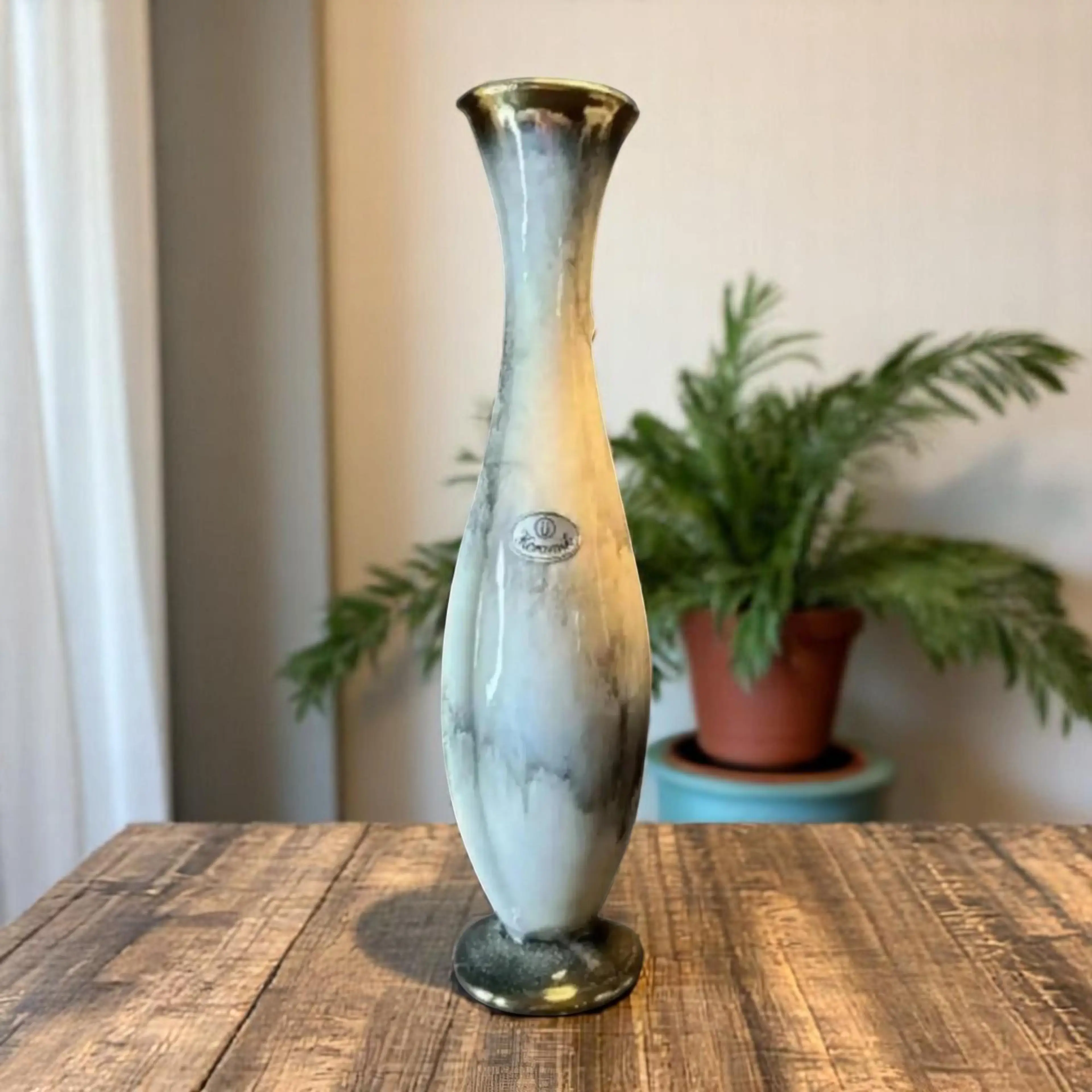Image 4 of 10