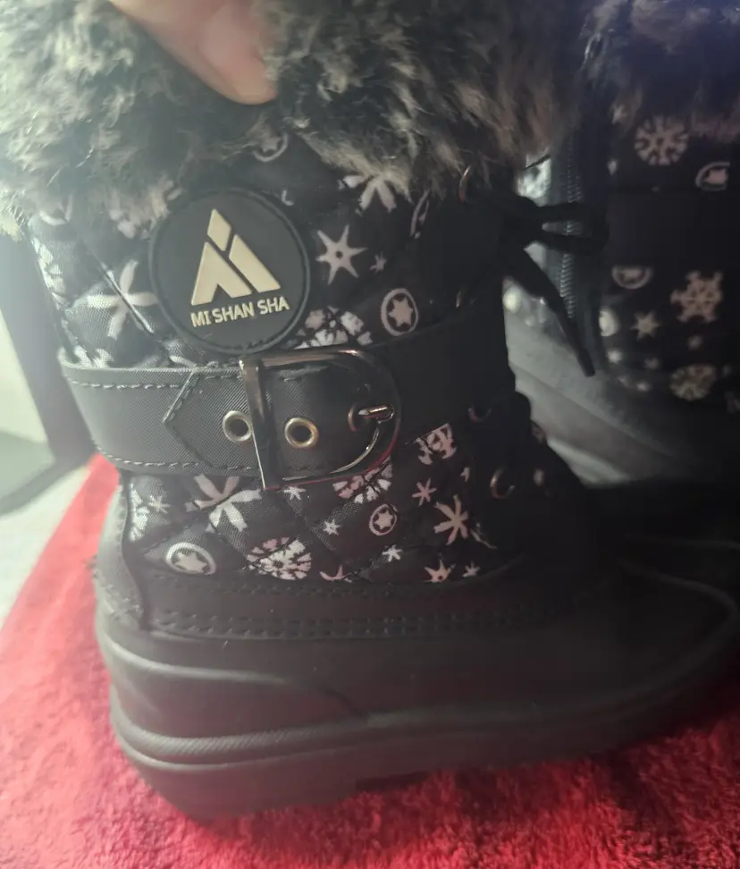 Mishansha Snow Boots Girls Size 12 Snowflake - Preowned