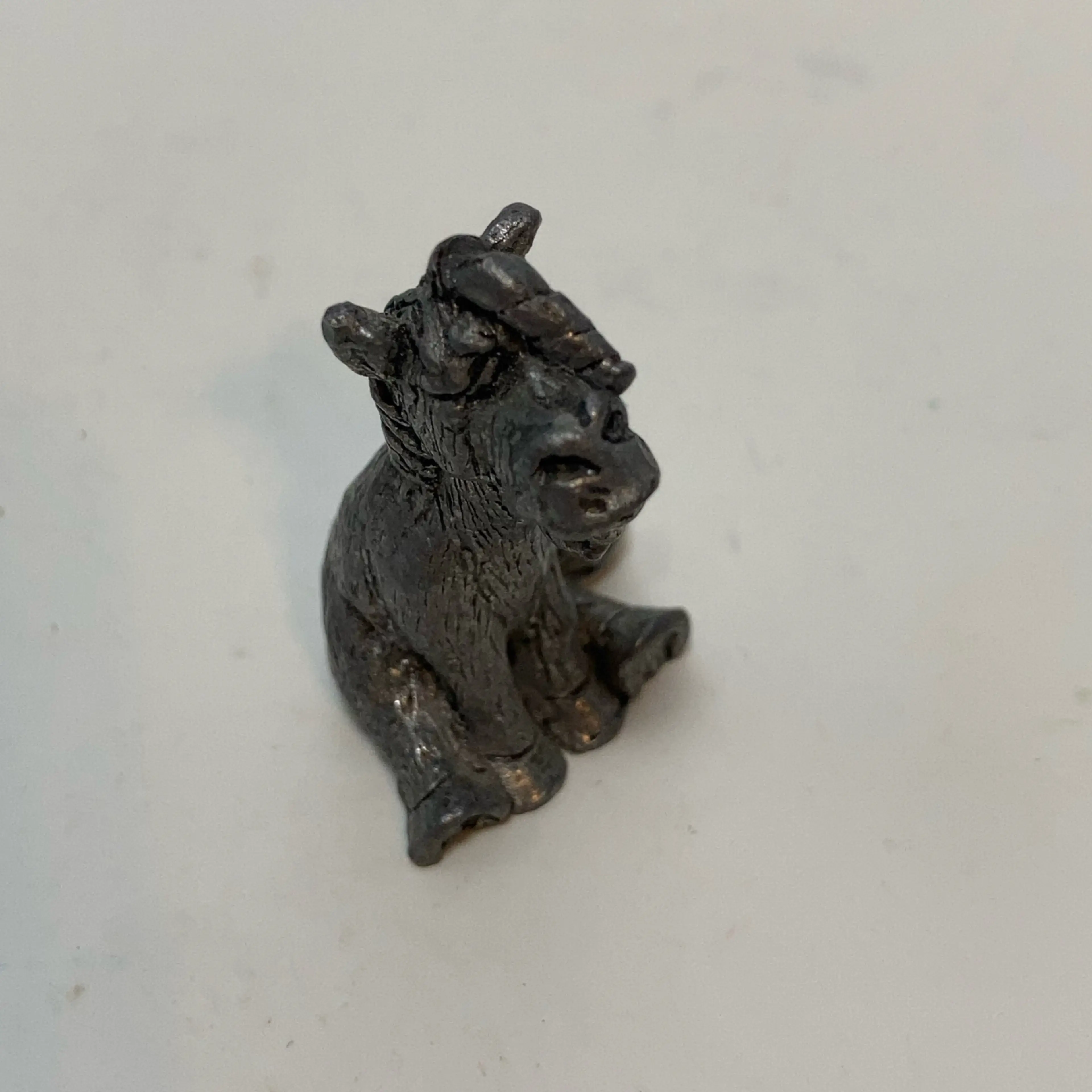 Image 2 of 8