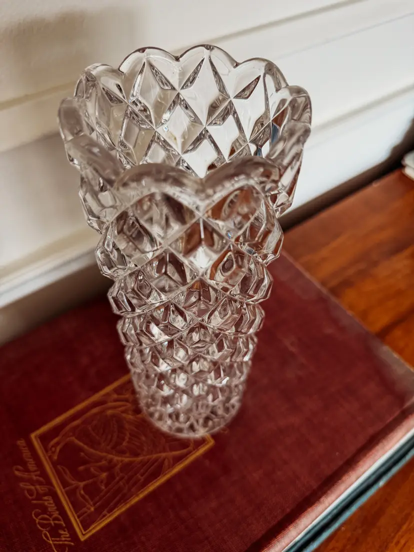 8" Tall Cylinder Clear Vase