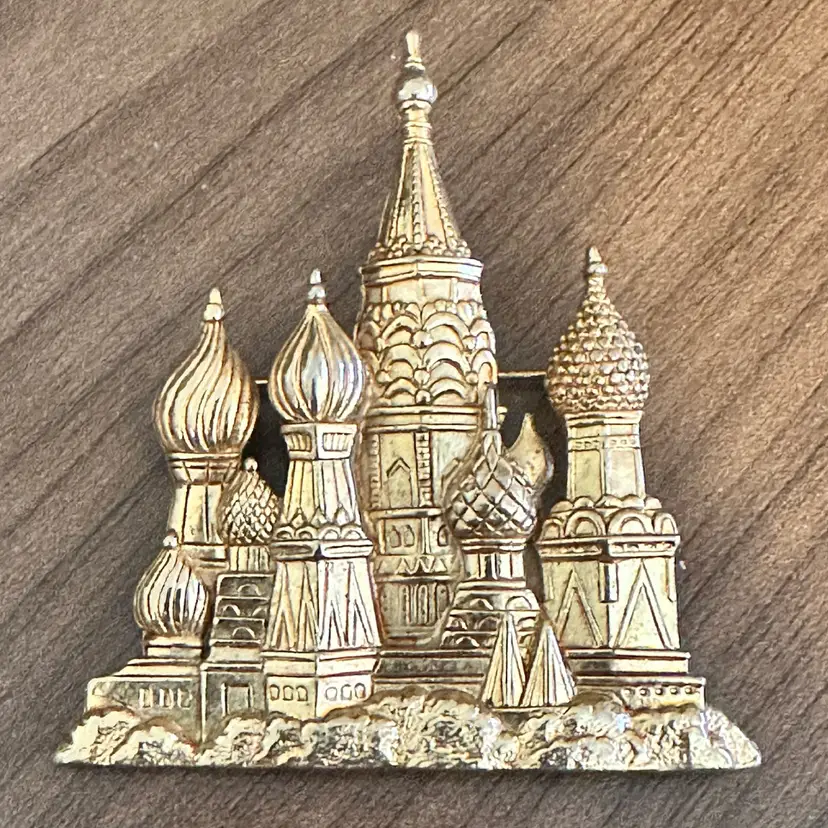 JJ Brooch JJ Russian St. Basil's Cathedral Gold-Tone