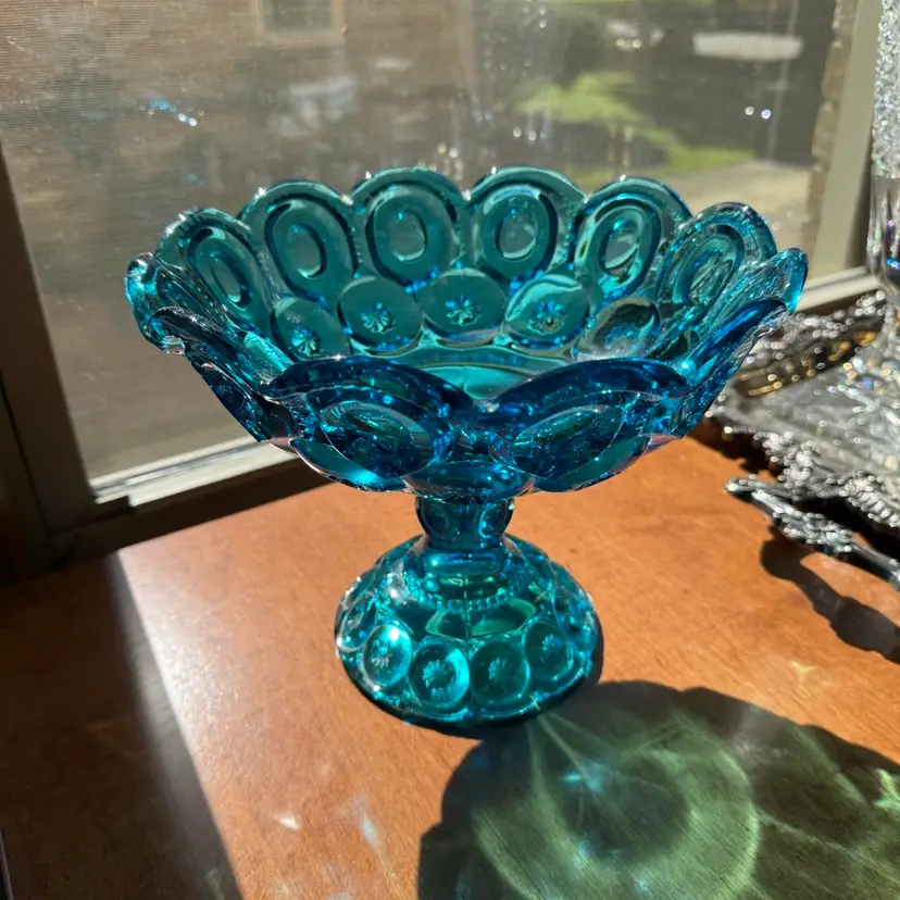 ☀️9-1/2” W x 7-1/4” H Vintage LE Smith Turquoise Pedestal Compote