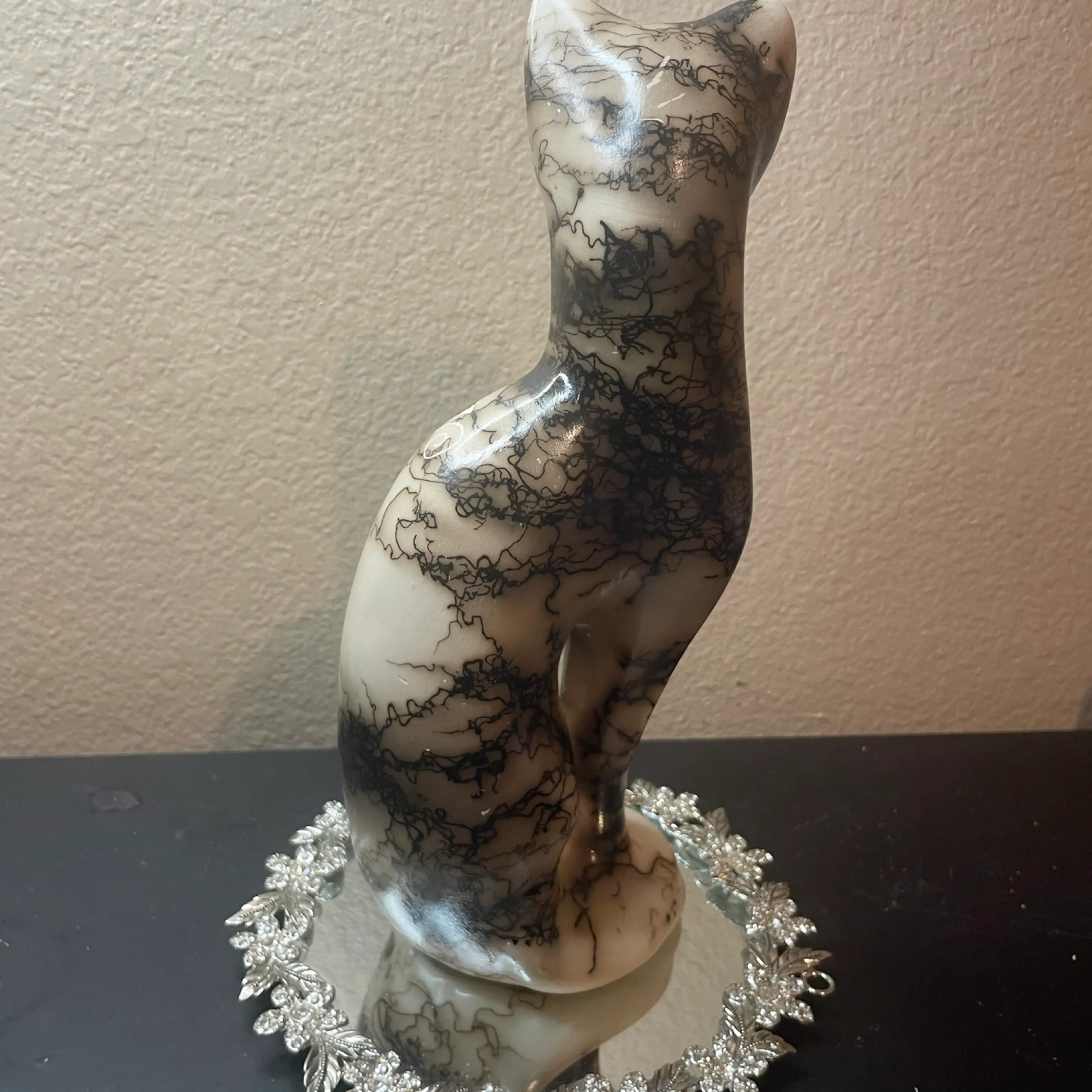 Image 4 of 4