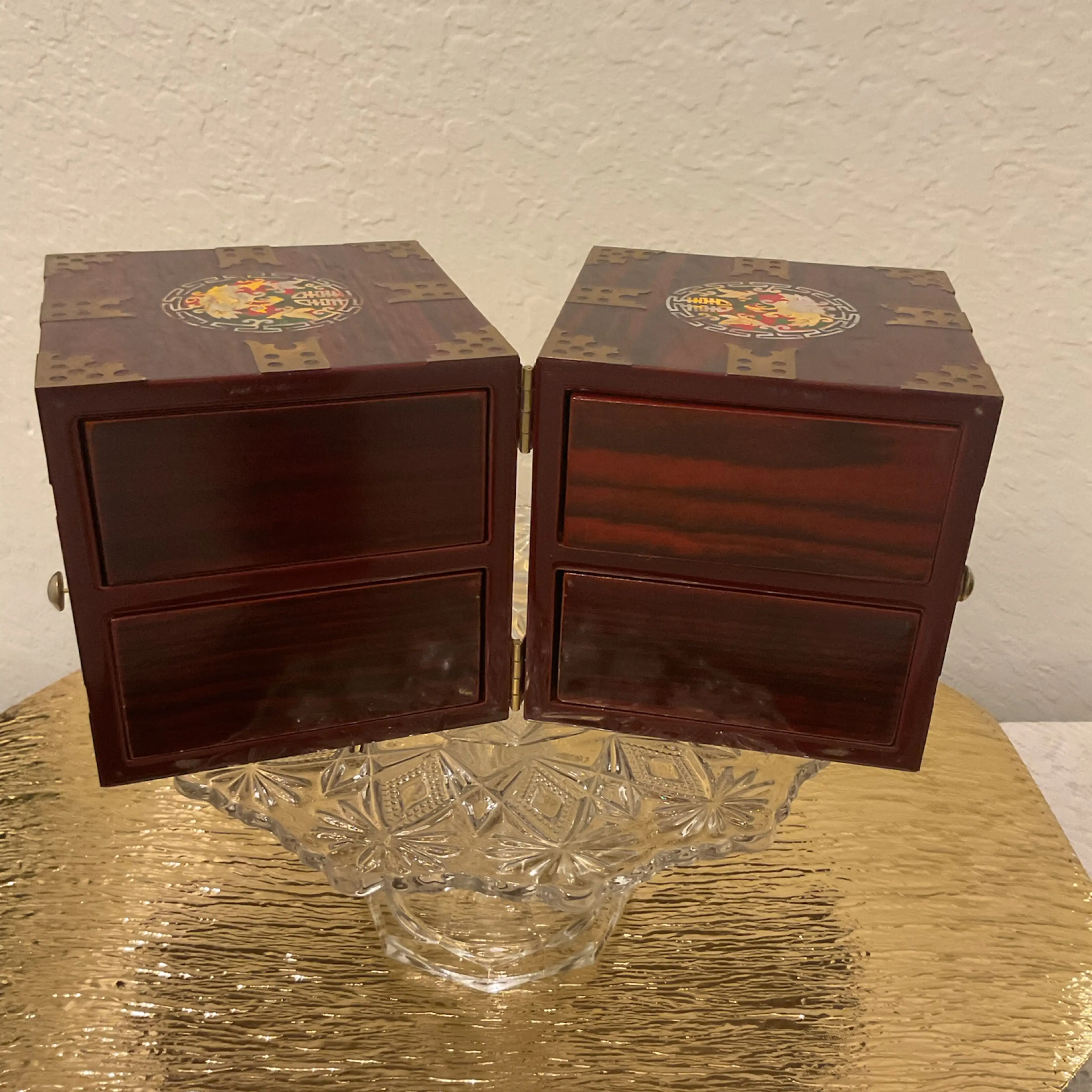 Image 2 of 4