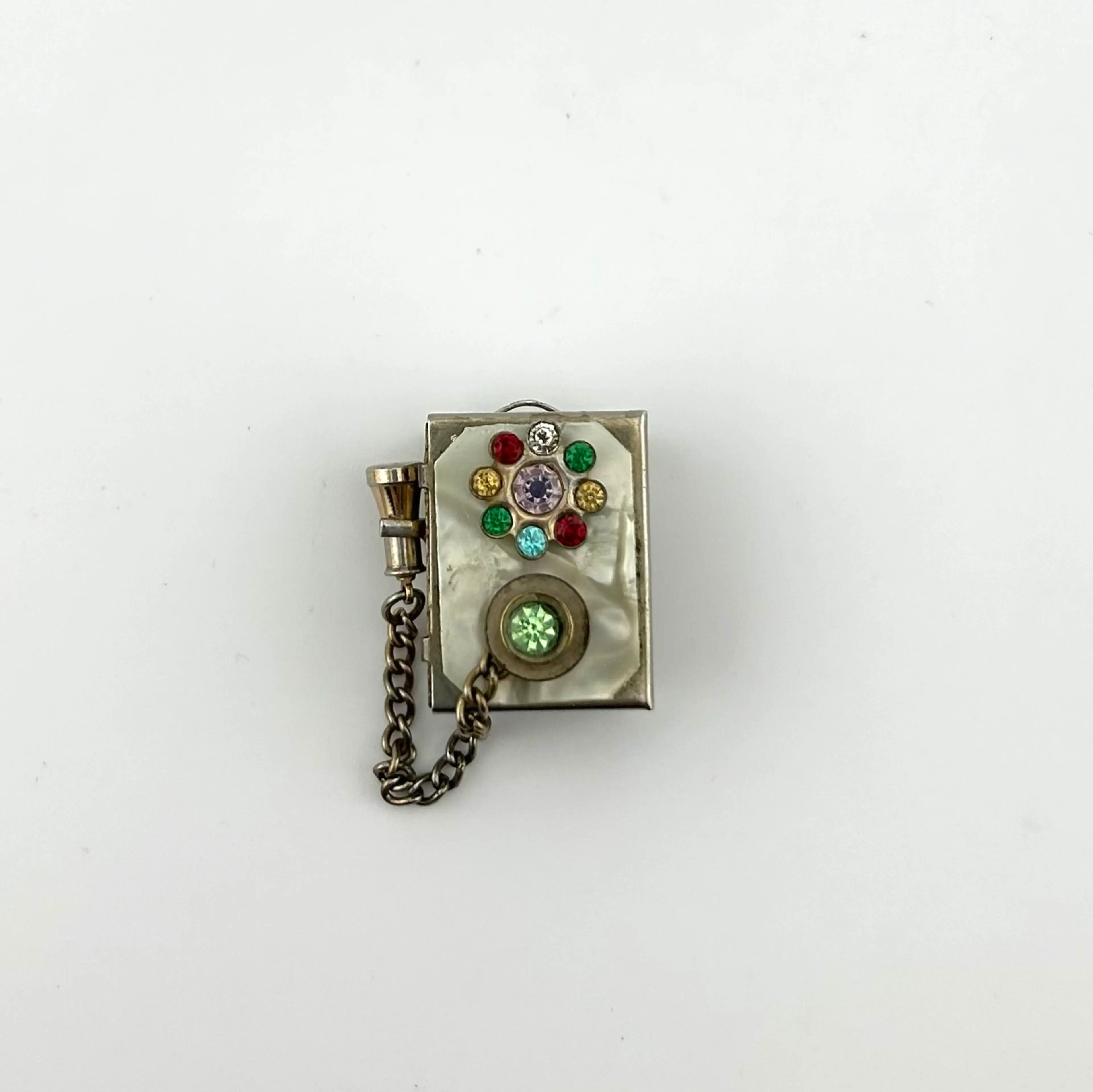 Image 1 of 5