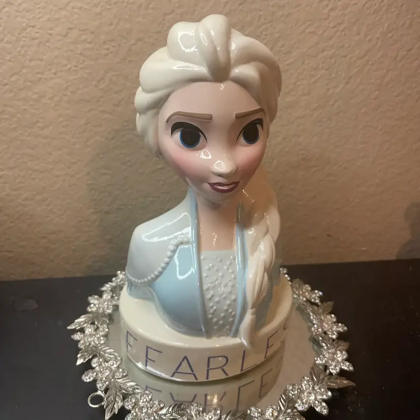 Disney Frozen Fearless Coin Bank