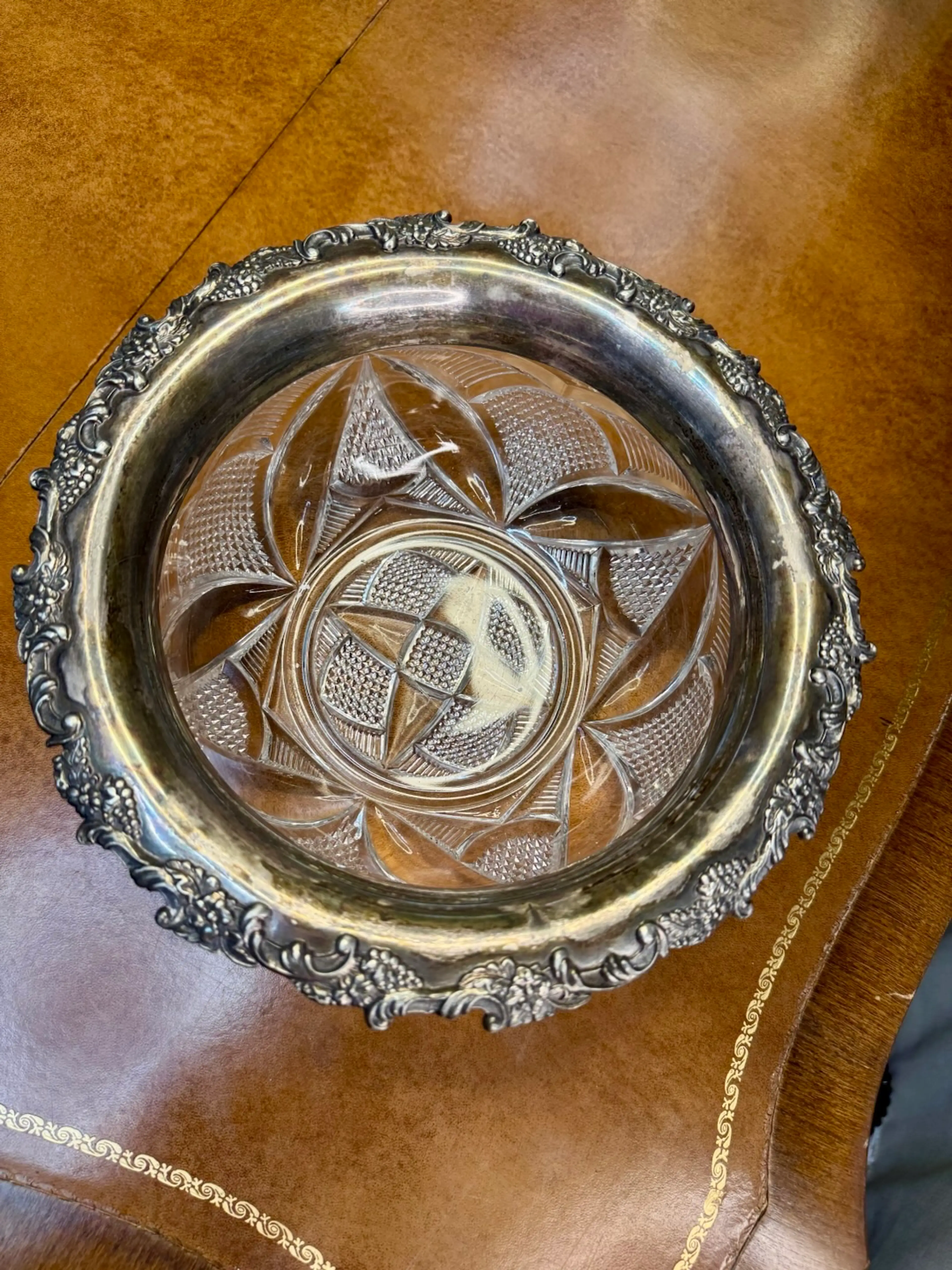 Image 3 of 3