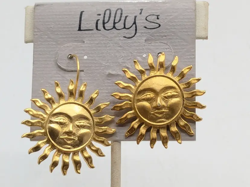 Vintage Lilly's Gold Tone Celestial Sun Pierced Earrings NOS READ