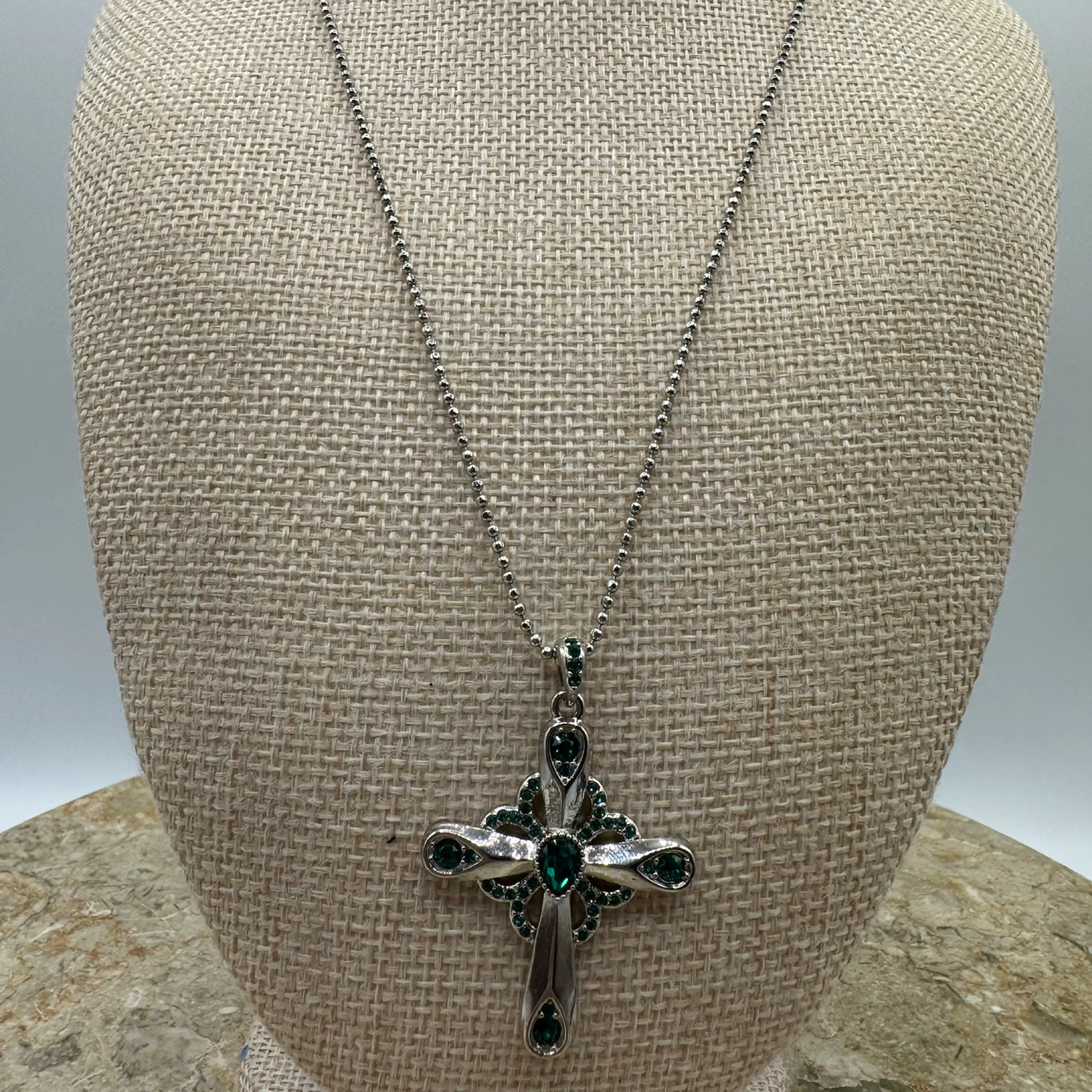 Image 3 of 4
