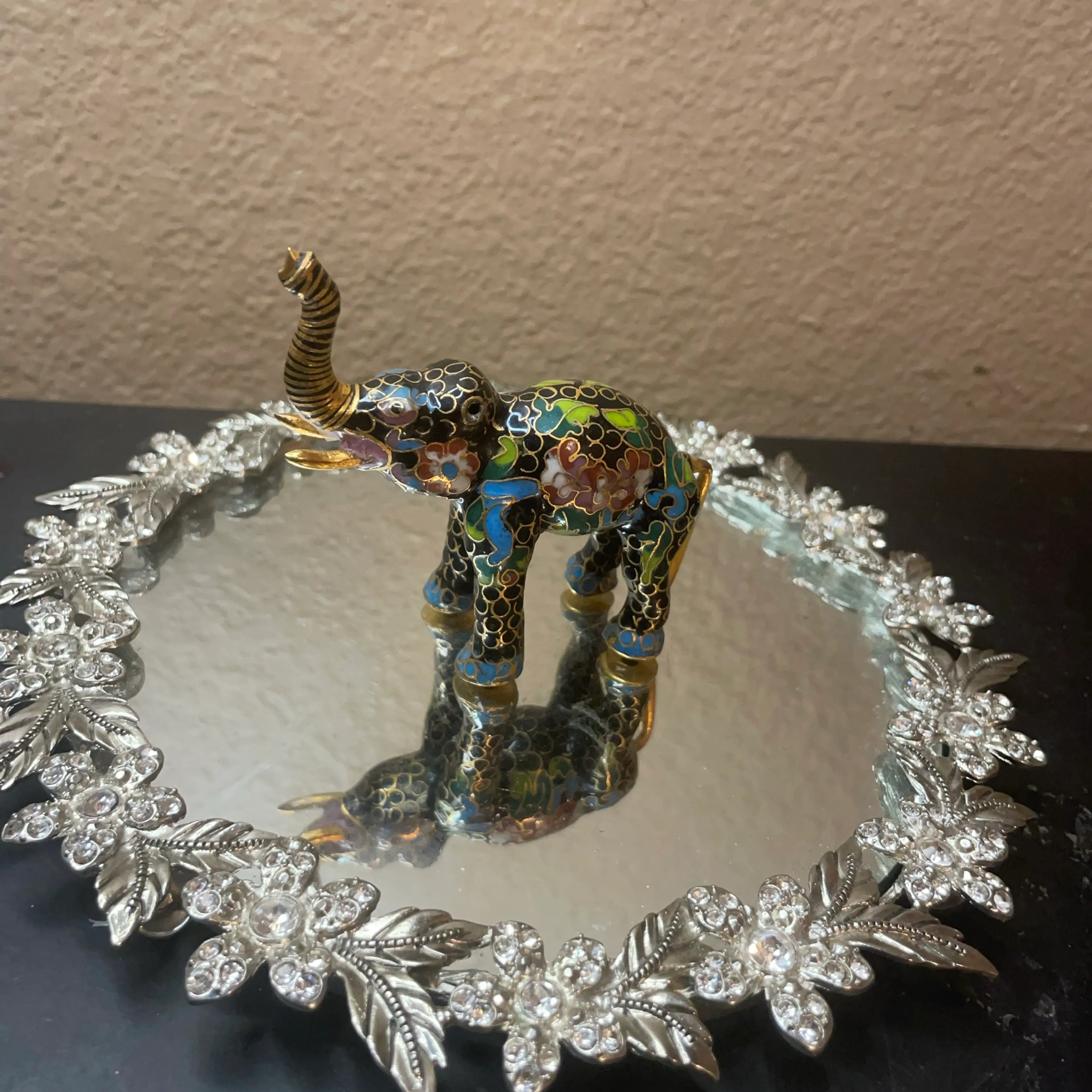Image 3 of 4