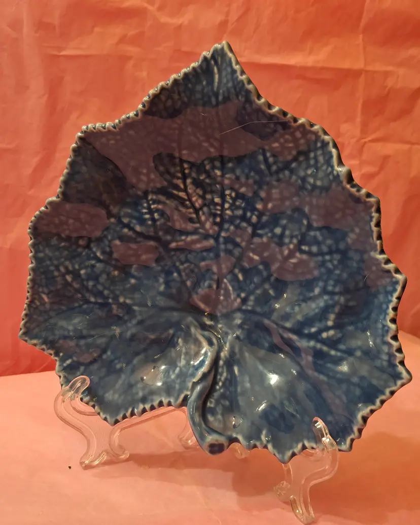 Bordallo Pinheiro Blue Grape Leaf Plate
