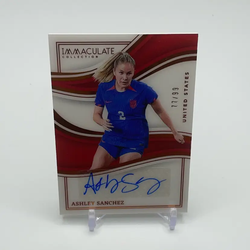 Ashley Sanchez Auto /99 - USWNT 2023-24 Panini Immaculate Collection - Soccer card