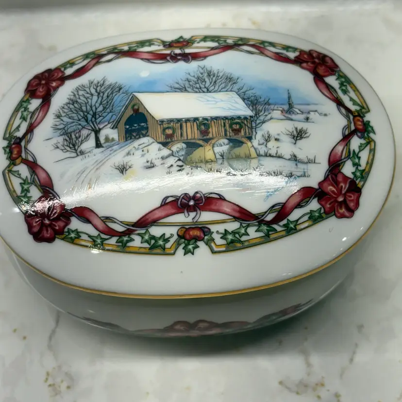 🎄1991 Heritage House ~ Melodies Of Christmas Music Box "O Come All Ye Faithful"