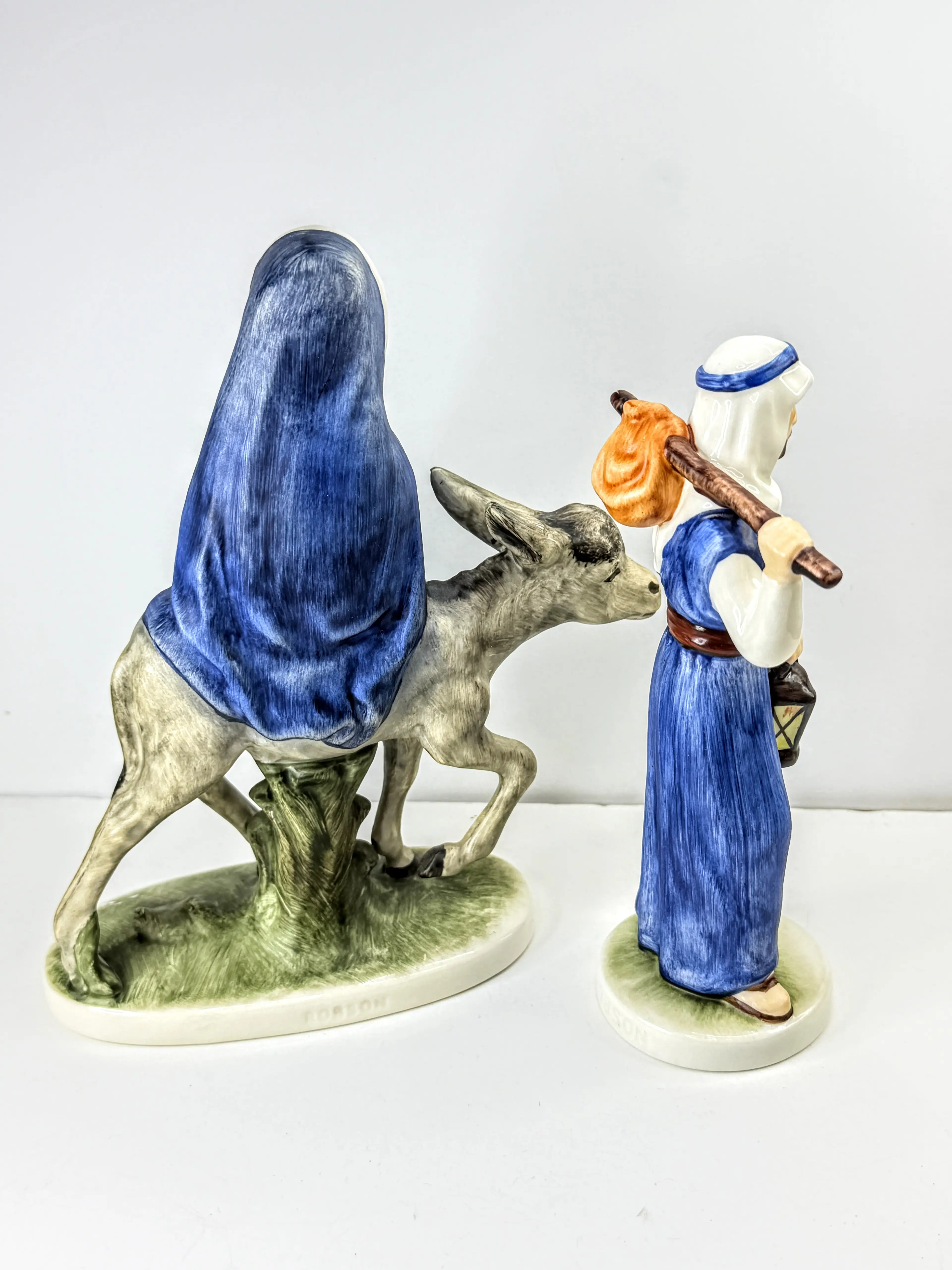 Image 4 of 7