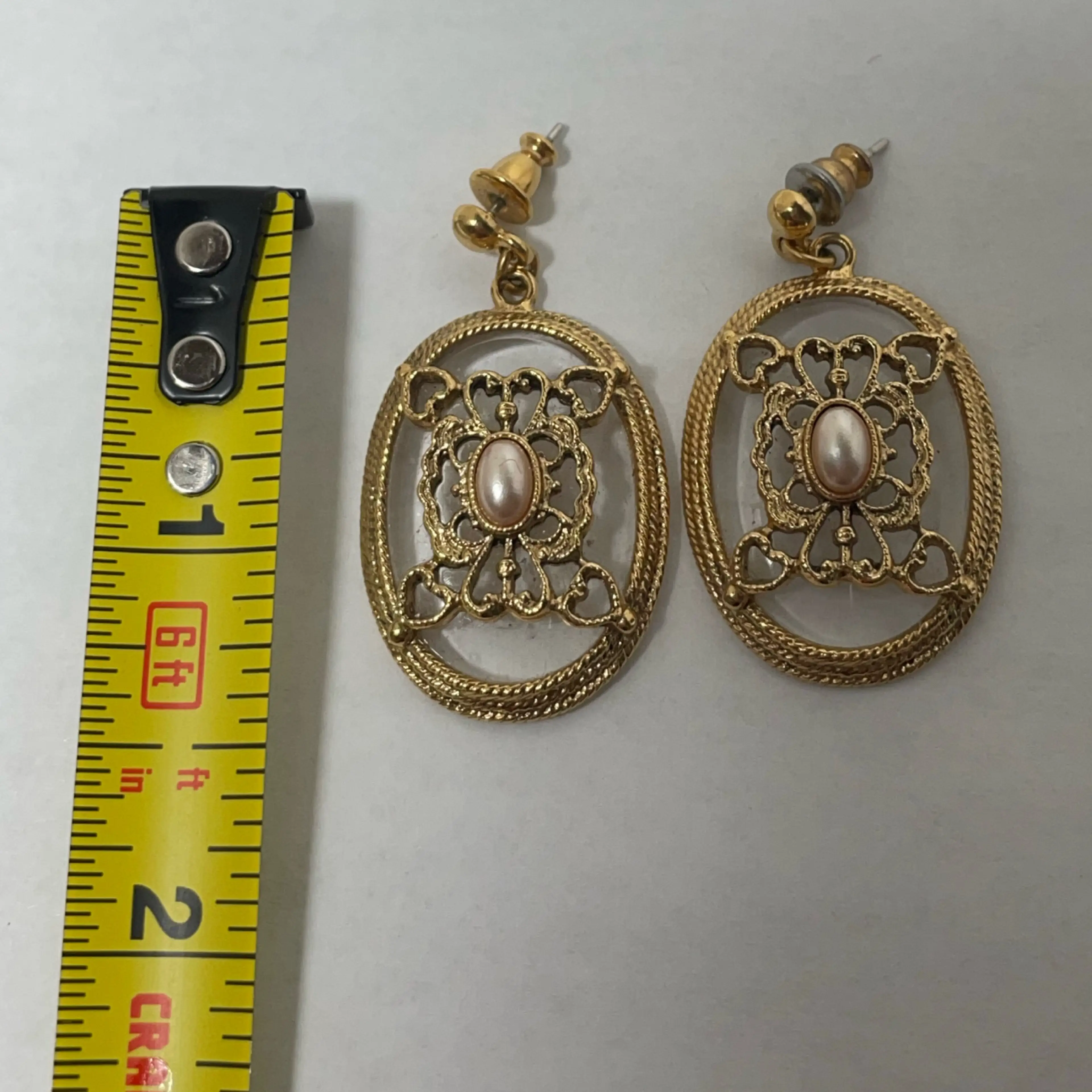 Image 4 of 4